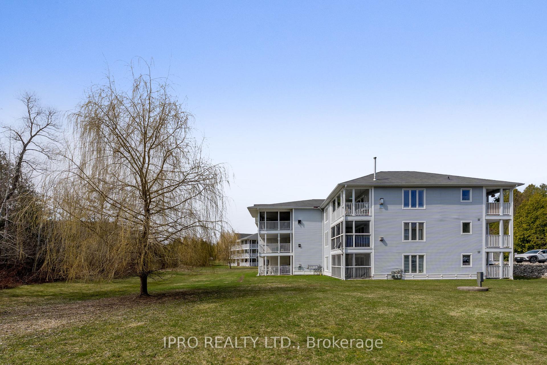 Photo 64 of Unit 3, 20 Mulligan Lane, Wasaga Beach — HOMEH