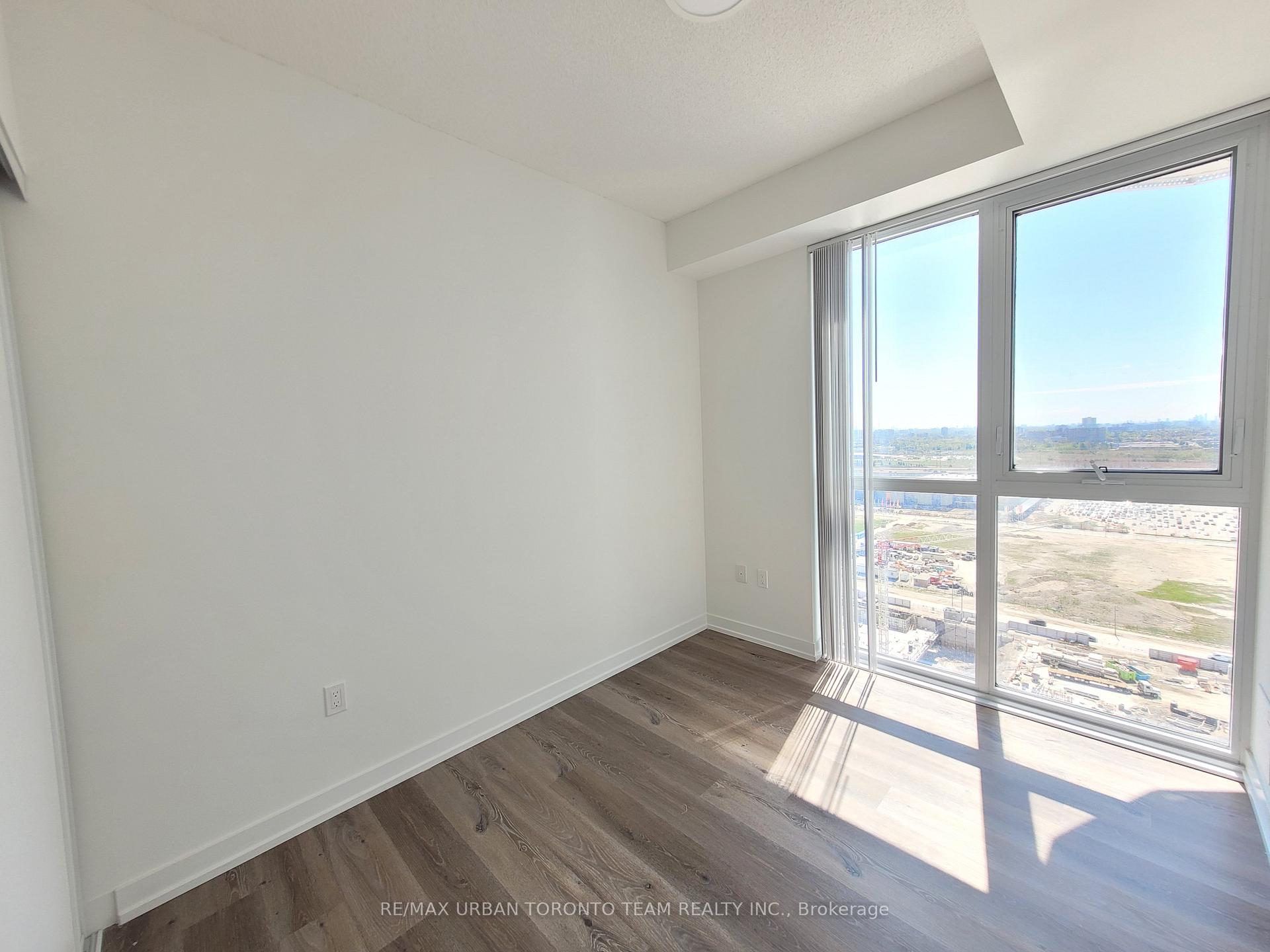Photo 8 of Unit 2306, 225 Commerce St Street, Vaughan, Vaughan Corporate Centre — HOMEH