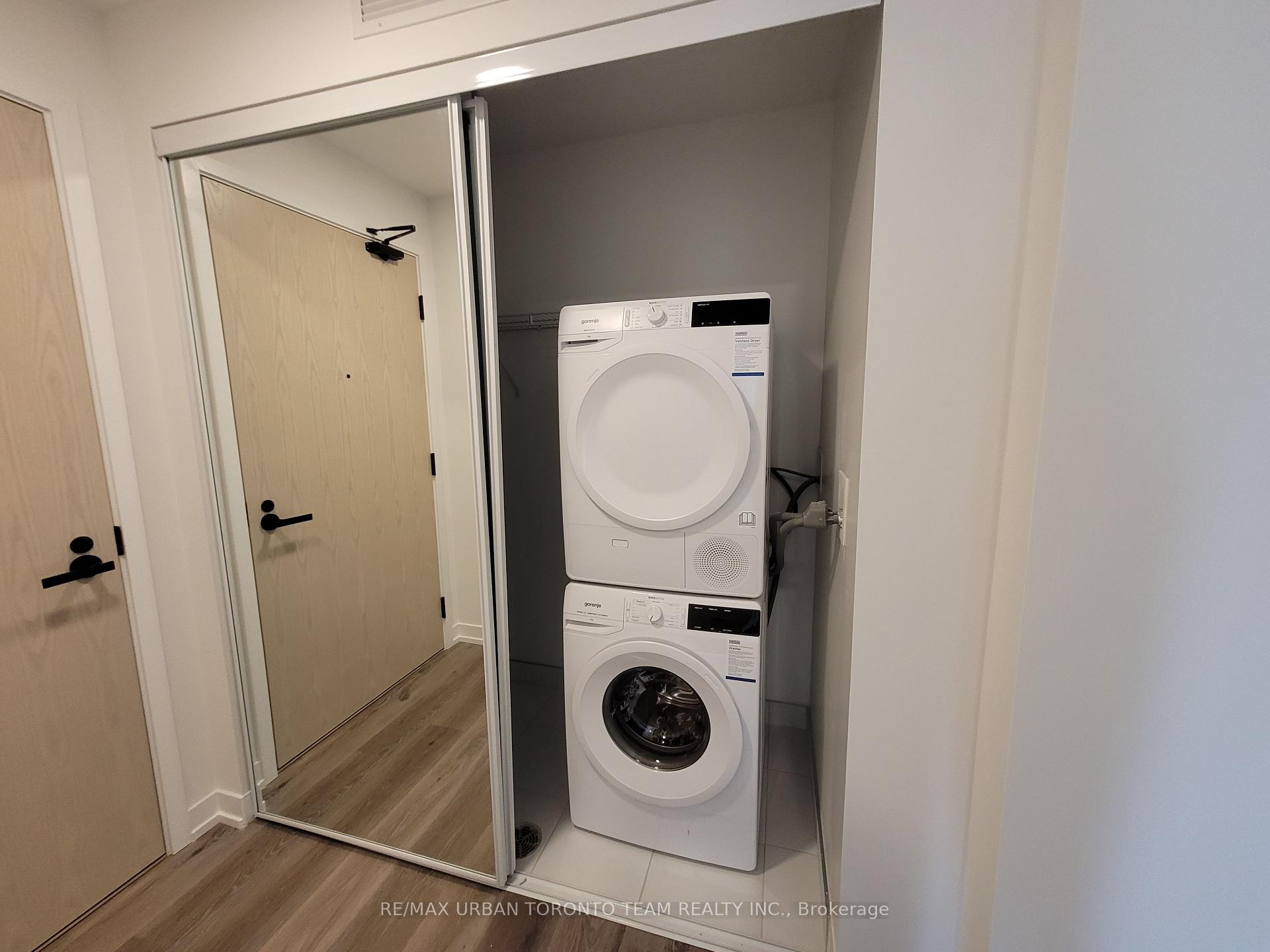 Photo 13 of Unit 2306, 225 Commerce St Street, Vaughan, Vaughan Corporate Centre — HOMEH