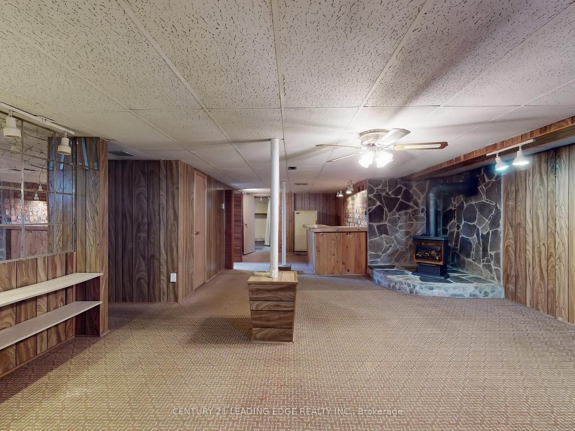 Photo 21 of 1 Ottawa Court, Aurora, Aurora Heights — HOMEH
