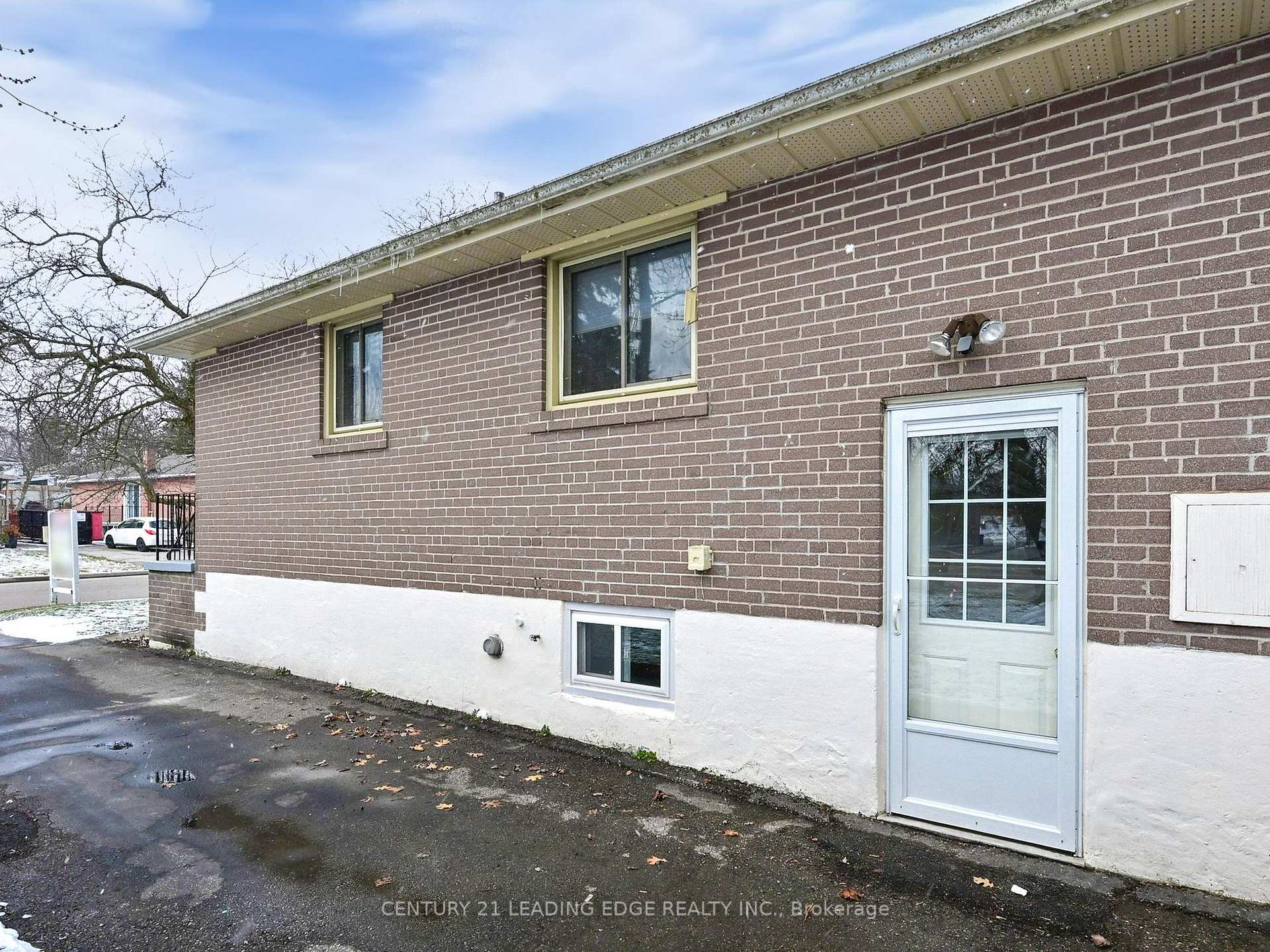 Photo 26 of 1 Ottawa Court, Aurora, Aurora Heights — HOMEH