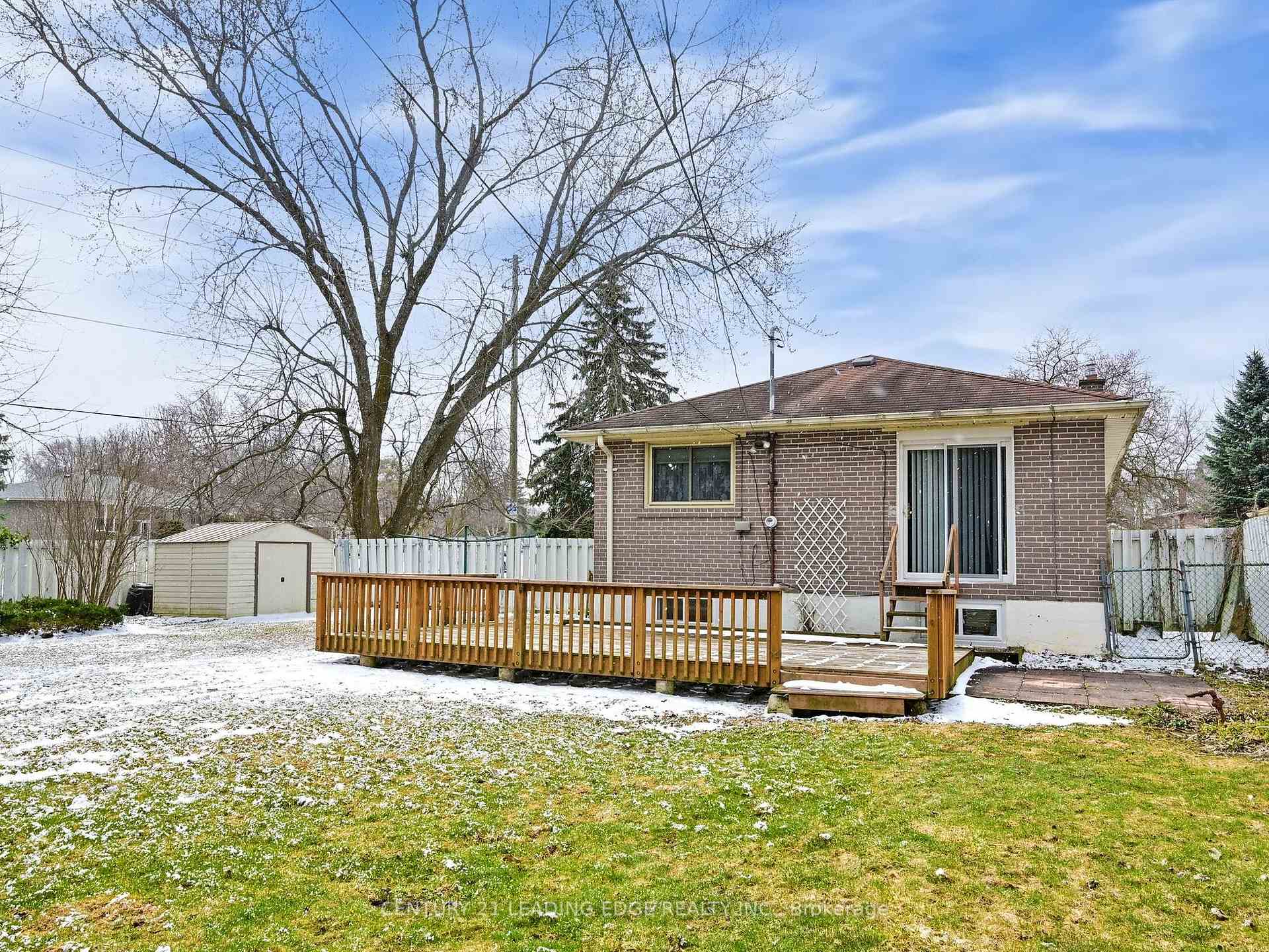 Photo 32 of 1 Ottawa Court, Aurora, Aurora Heights — HOMEH