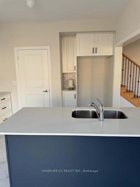 Photo 8 of 1271 Davis Loop, Innisfil, Lefroy — HOMEH