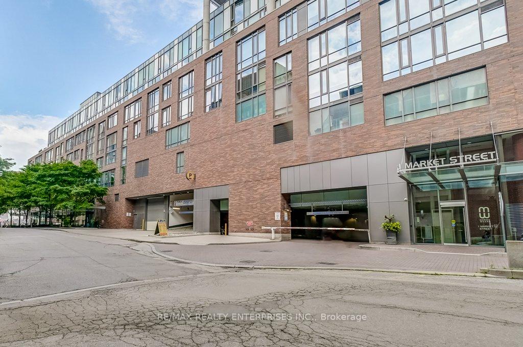 Photo 4 of Unit 1413, 1 Market Street, Toronto, Waterfront Communities — HOMEH