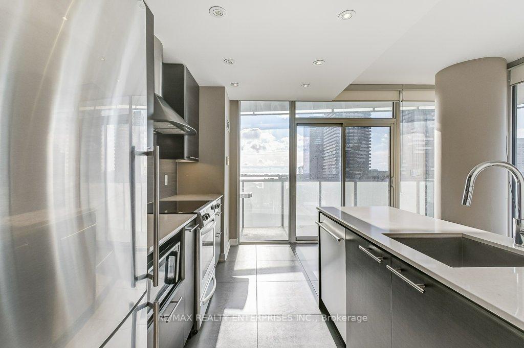 Photo 44 of Unit 1413, 1 Market Street, Toronto, Waterfront Communities — HOMEH