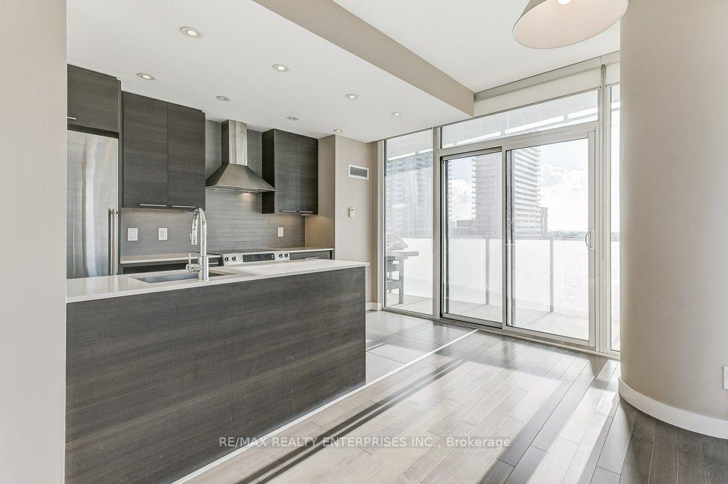 Photo 52 of Unit 1413, 1 Market Street, Toronto, Waterfront Communities — HOMEH
