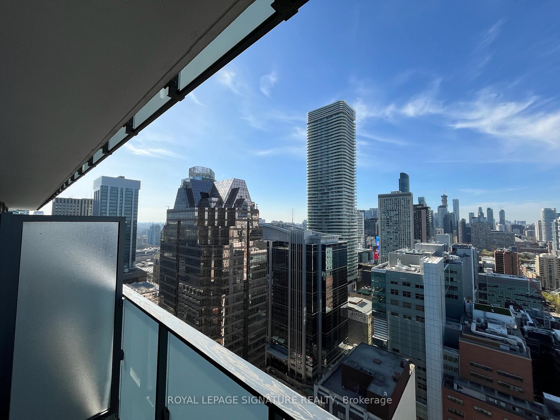 Photo 3 of Unit 3015, 25 Richmond Street E, Toronto, Church-Yonge Corridor — HOMEH