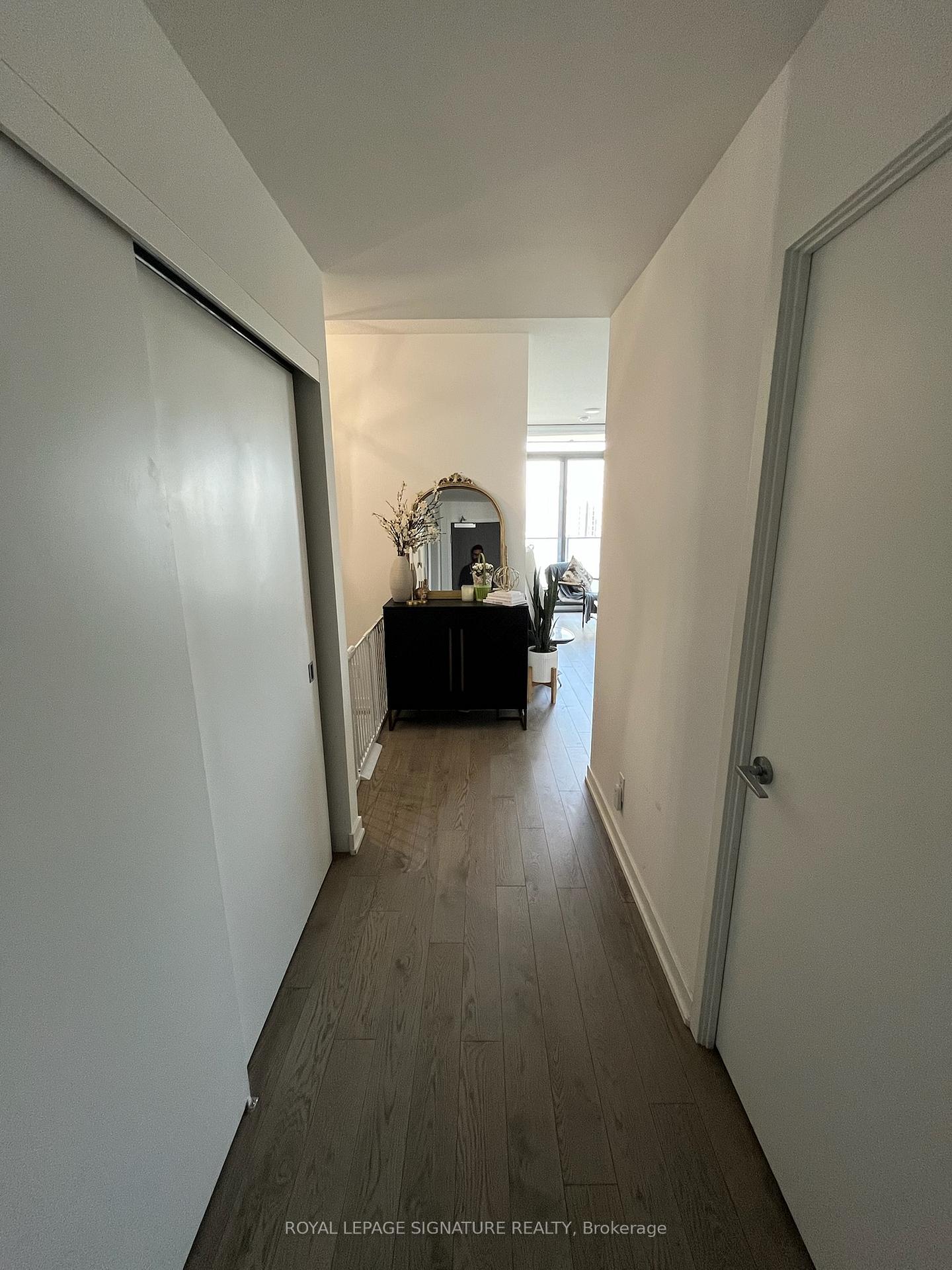 Photo 10 of Unit 3015, 25 Richmond Street E, Toronto, Church-Yonge Corridor — HOMEH