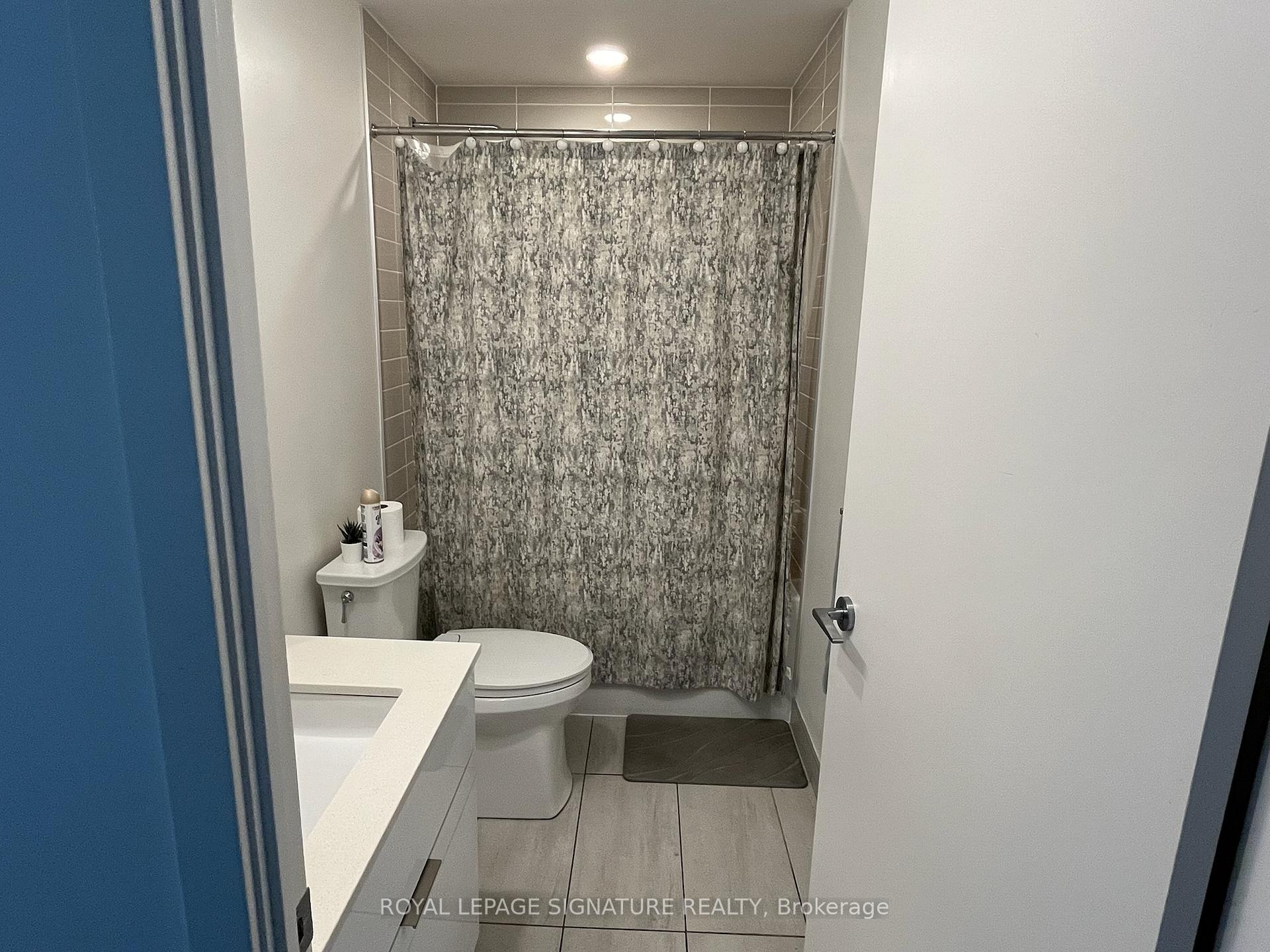 Photo 11 of Unit 3015, 25 Richmond Street E, Toronto, Church-Yonge Corridor — HOMEH