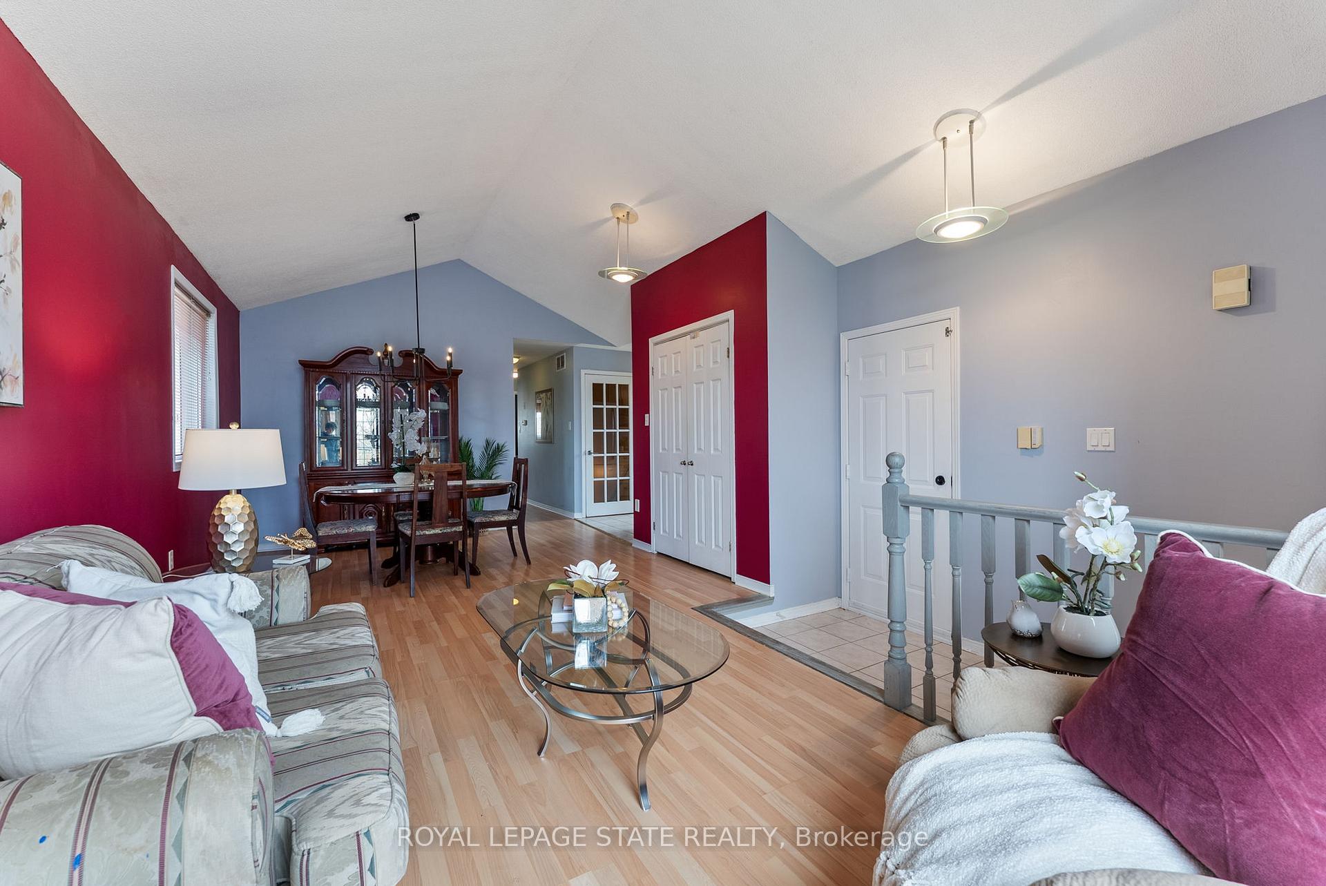 Photo 7 of 115 Colin Crescent, Hamilton, Jerome — HOMEH