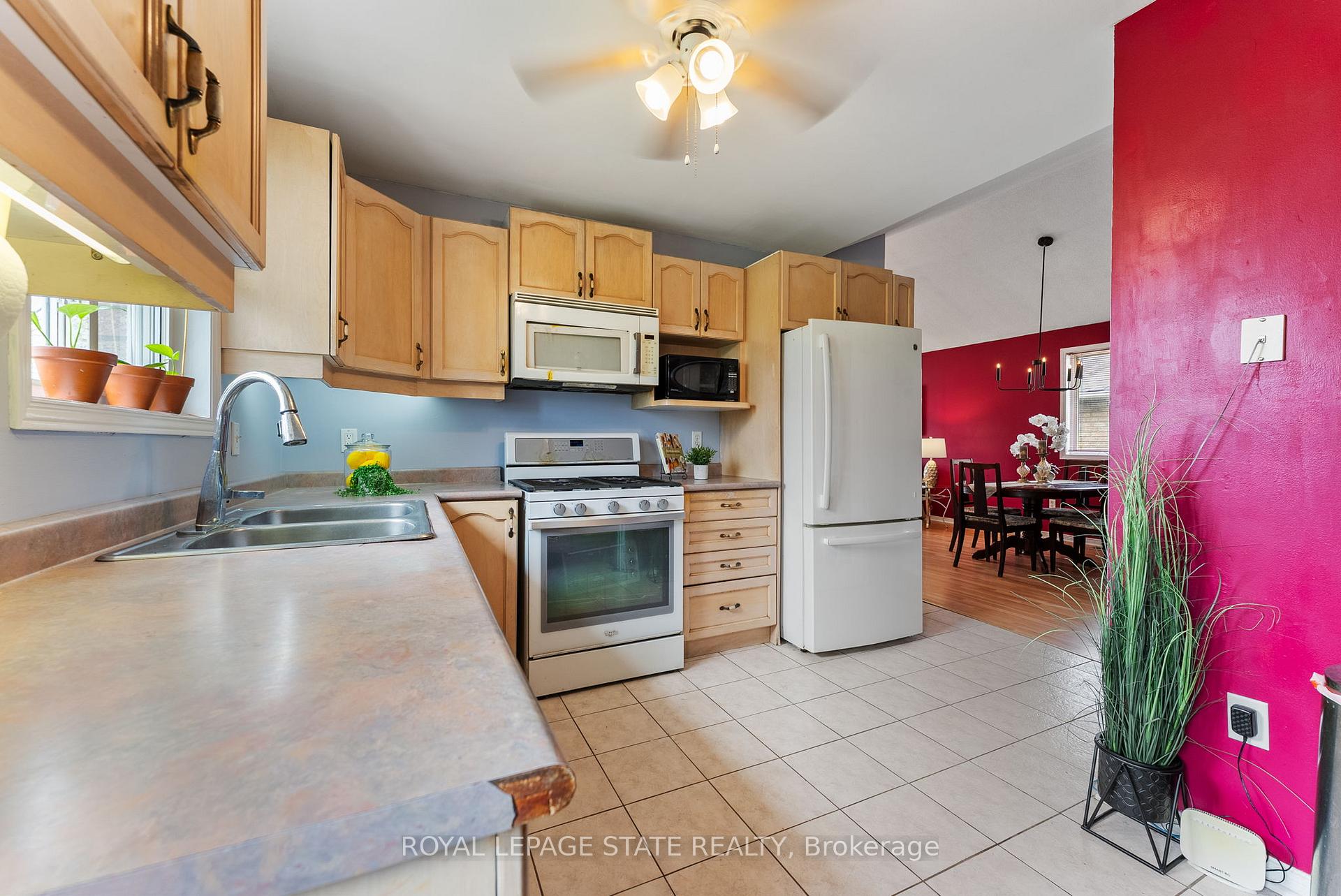 Photo 14 of 115 Colin Crescent, Hamilton, Jerome — HOMEH