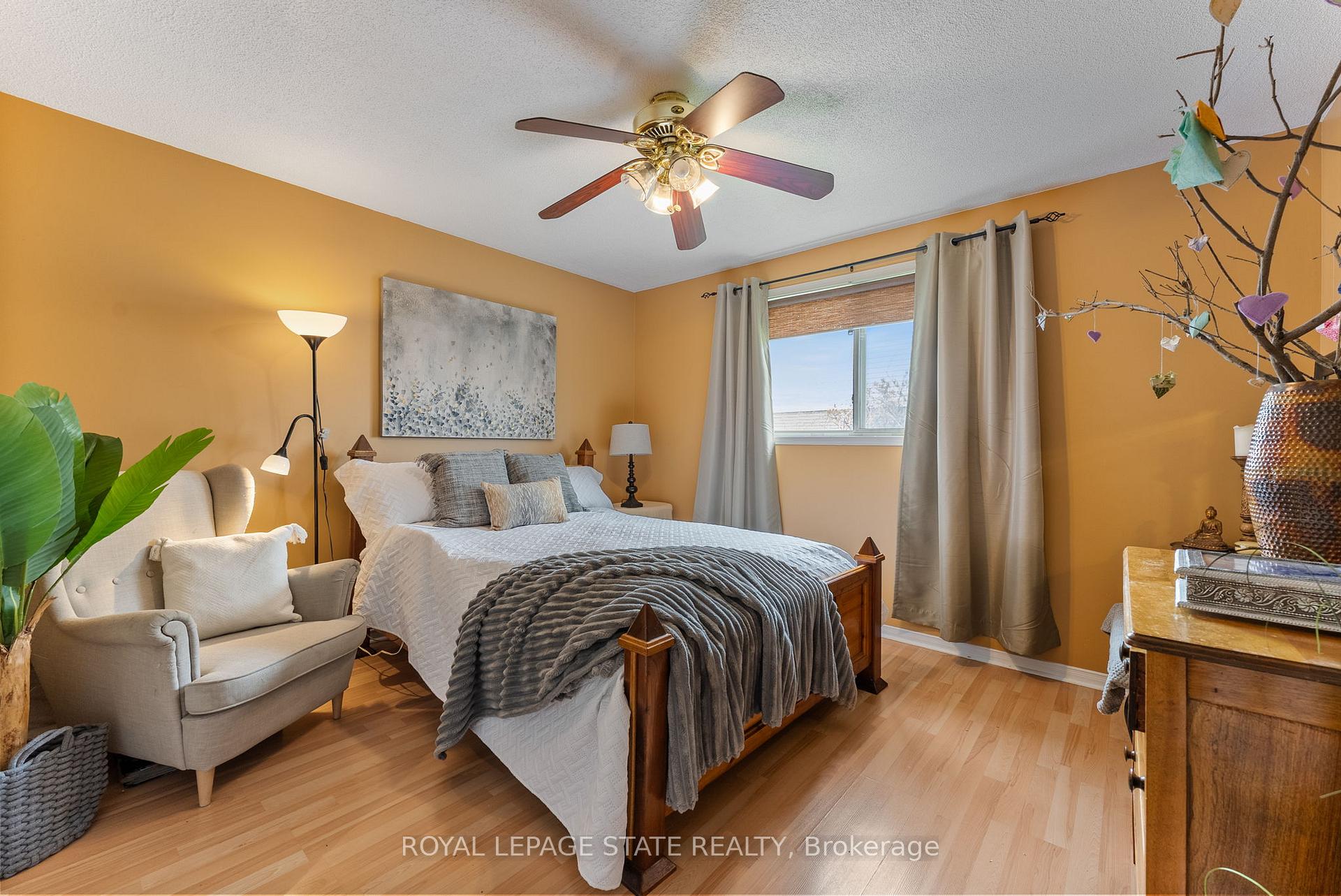Photo 15 of 115 Colin Crescent, Hamilton, Jerome — HOMEH