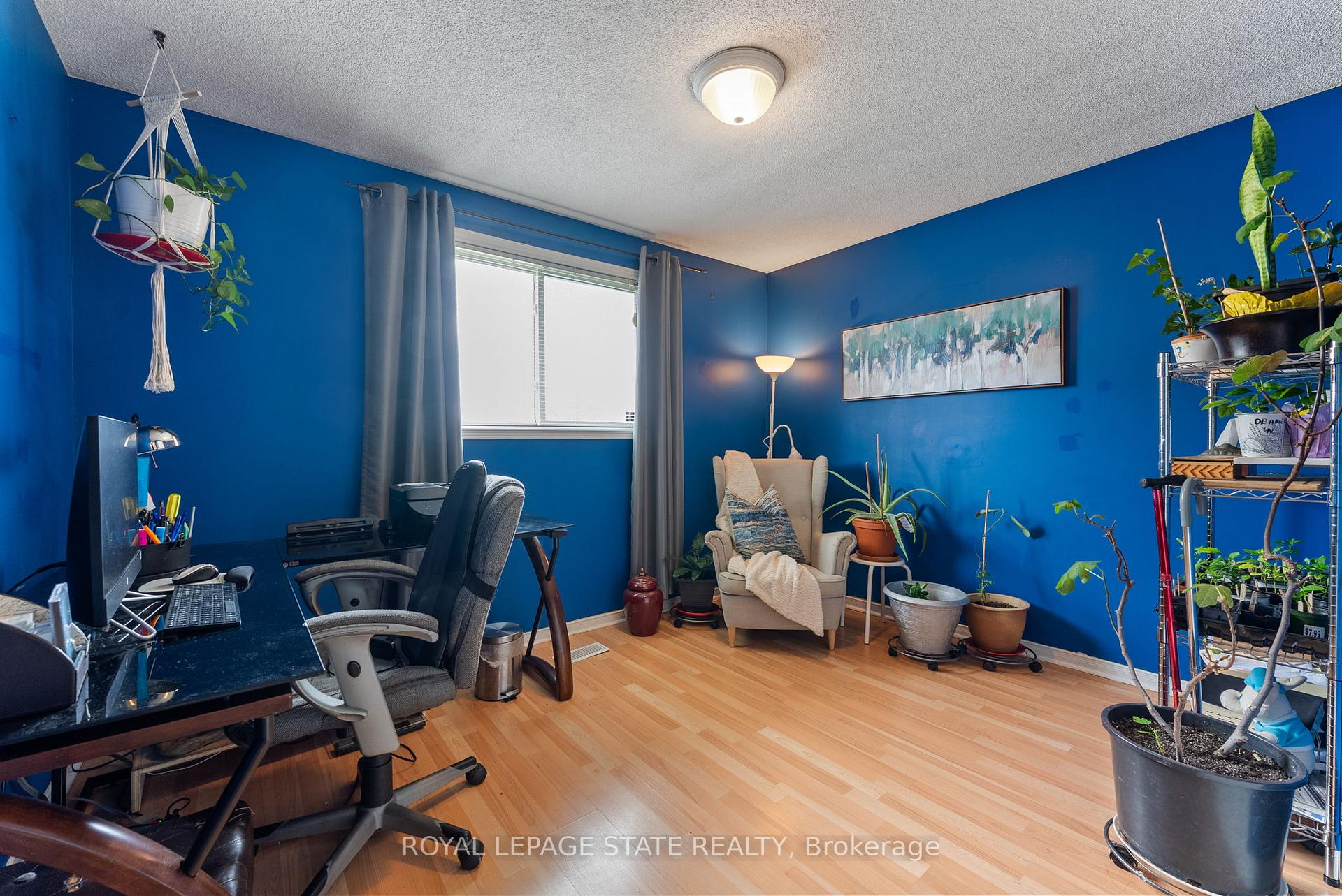 Photo 18 of 115 Colin Crescent, Hamilton, Jerome — HOMEH