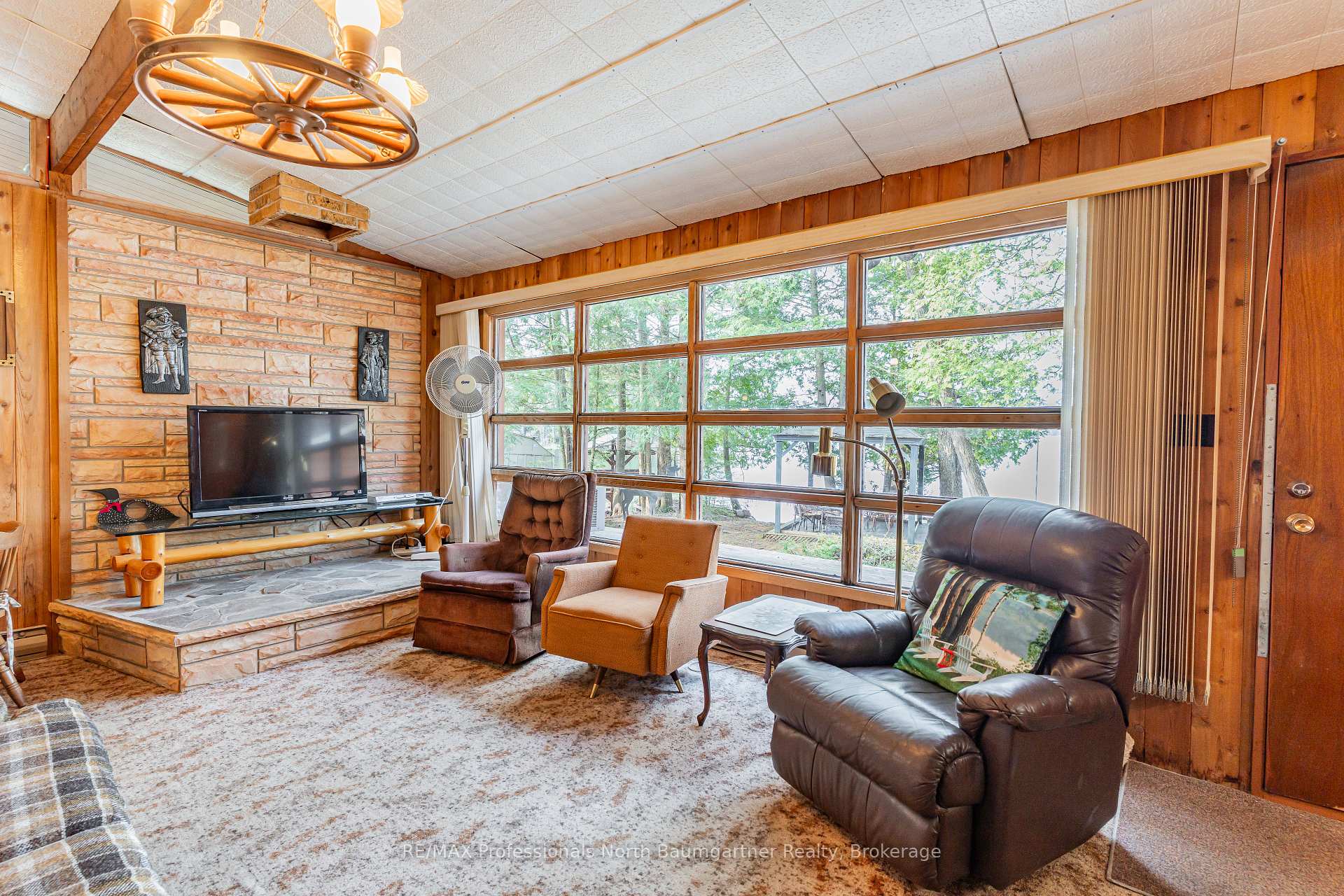 Photo 17 of 1189 Marathon Drive, Minden Hills — HOMEH