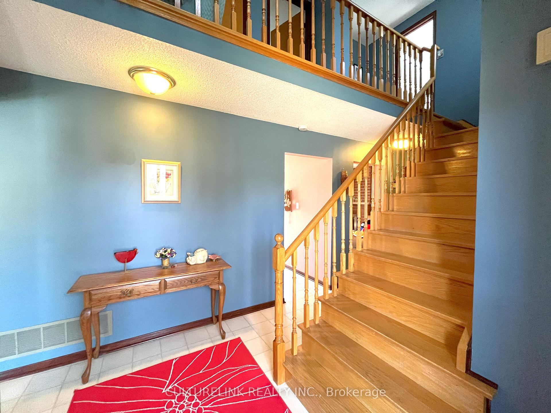 Photo 2 of 234 Larkin Avenue, Markham, Markham Village — HOMEH