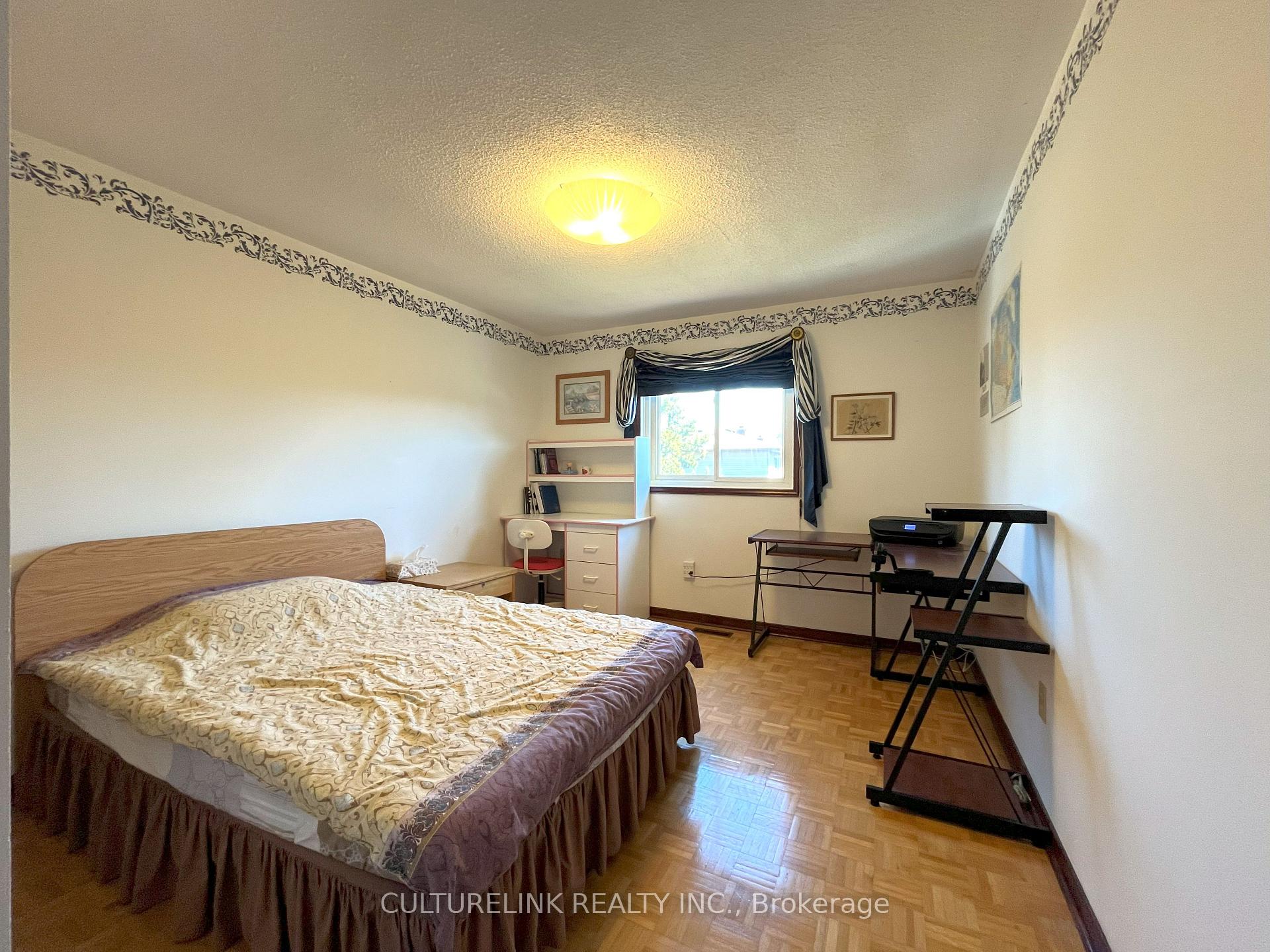 Photo 18 of 234 Larkin Avenue, Markham, Markham Village — HOMEH