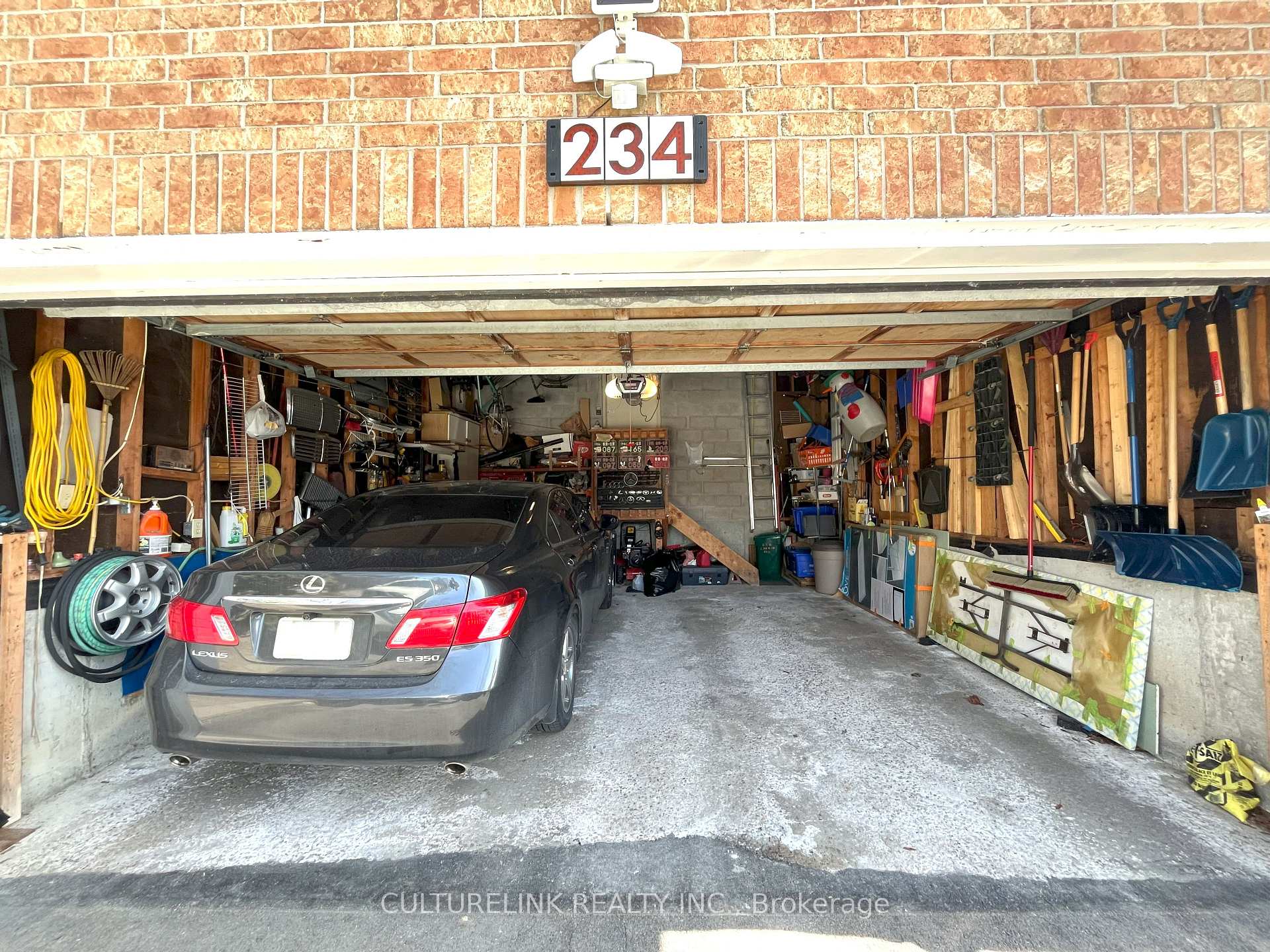 Photo 30 of 234 Larkin Avenue, Markham, Markham Village — HOMEH