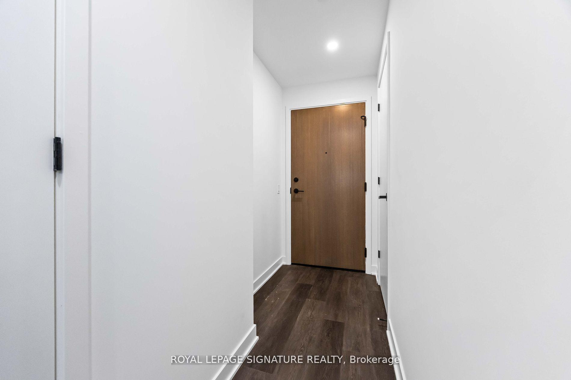 Photo 4 of Unit 4204, 55 Charles Street E, Toronto, Church-Yonge Corridor — HOMEH