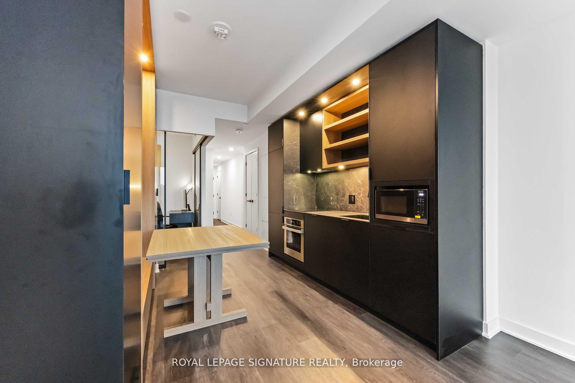 Photo 7 of Unit 4204, 55 Charles Street E, Toronto, Church-Yonge Corridor — HOMEH