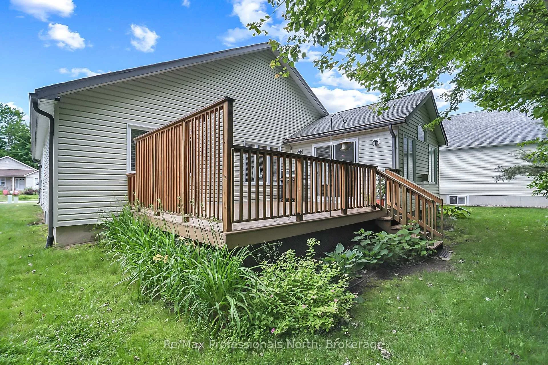 Photo 14 of 136 Hedgewood Lane, Gravenhurst, Muskoka (S) — HOMEH