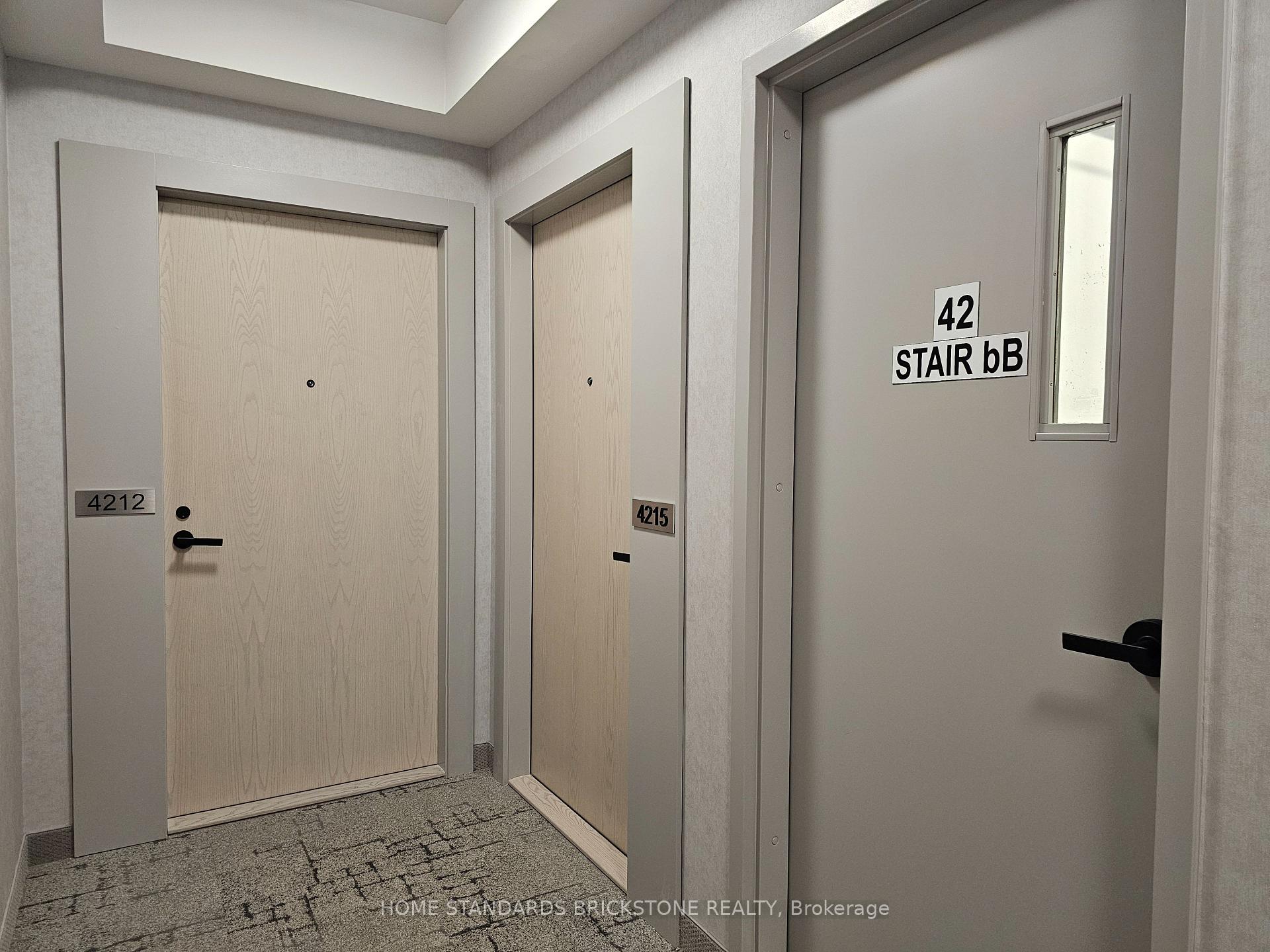 Photo 3 of Unit 4215, 195 Commerce Street, Vaughan, Vaughan Corporate Centre — HOMEH
