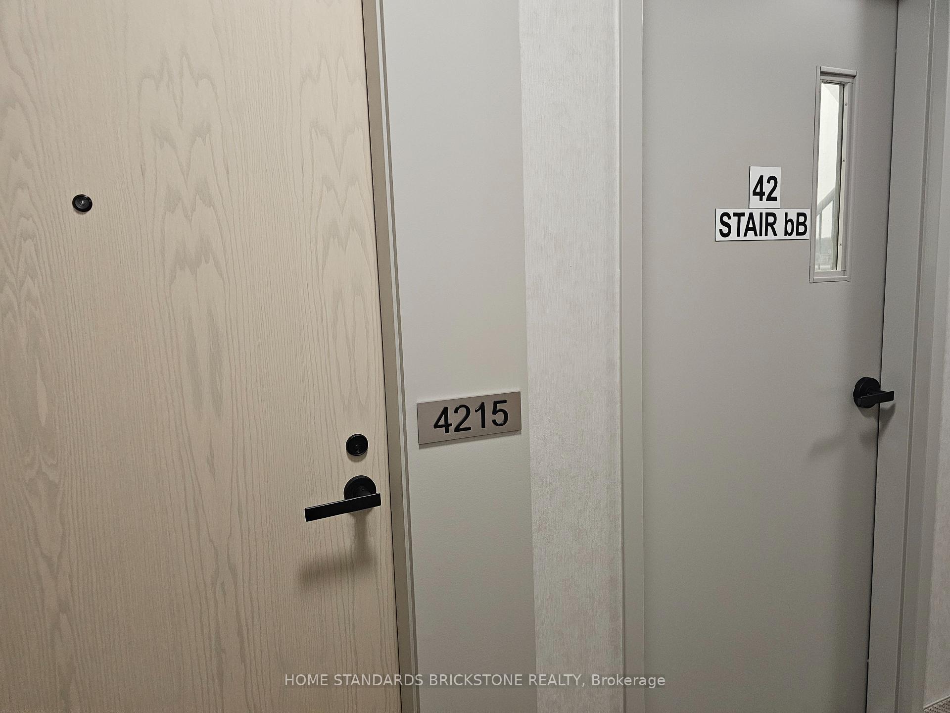 Photo 4 of Unit 4215, 195 Commerce Street, Vaughan, Vaughan Corporate Centre — HOMEH