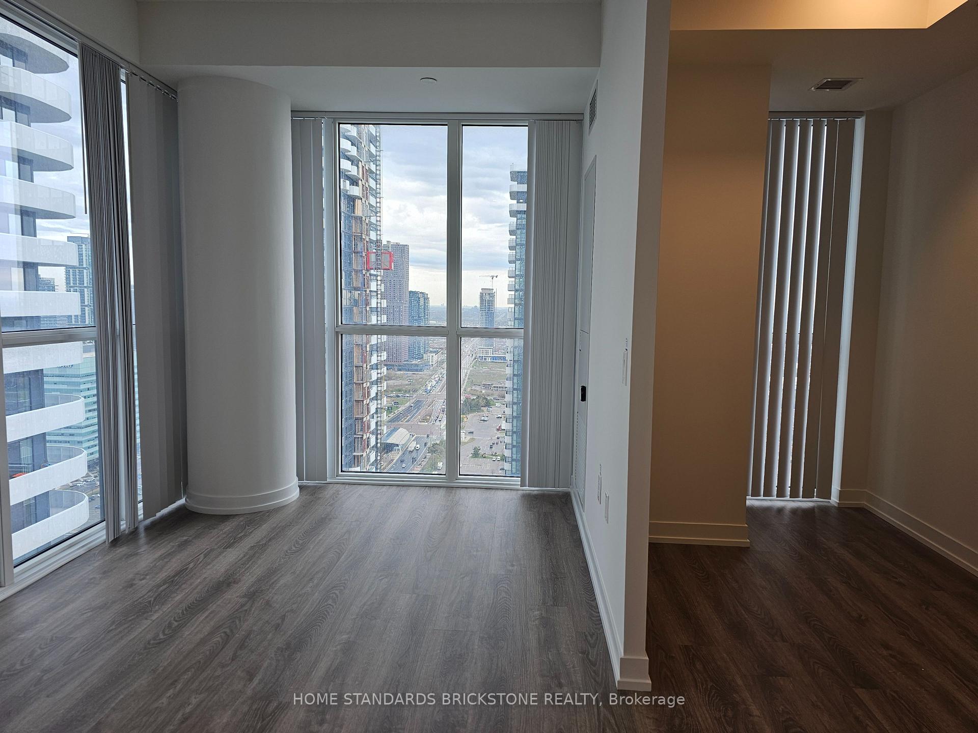 Photo 16 of Unit 4215, 195 Commerce Street, Vaughan, Vaughan Corporate Centre — HOMEH