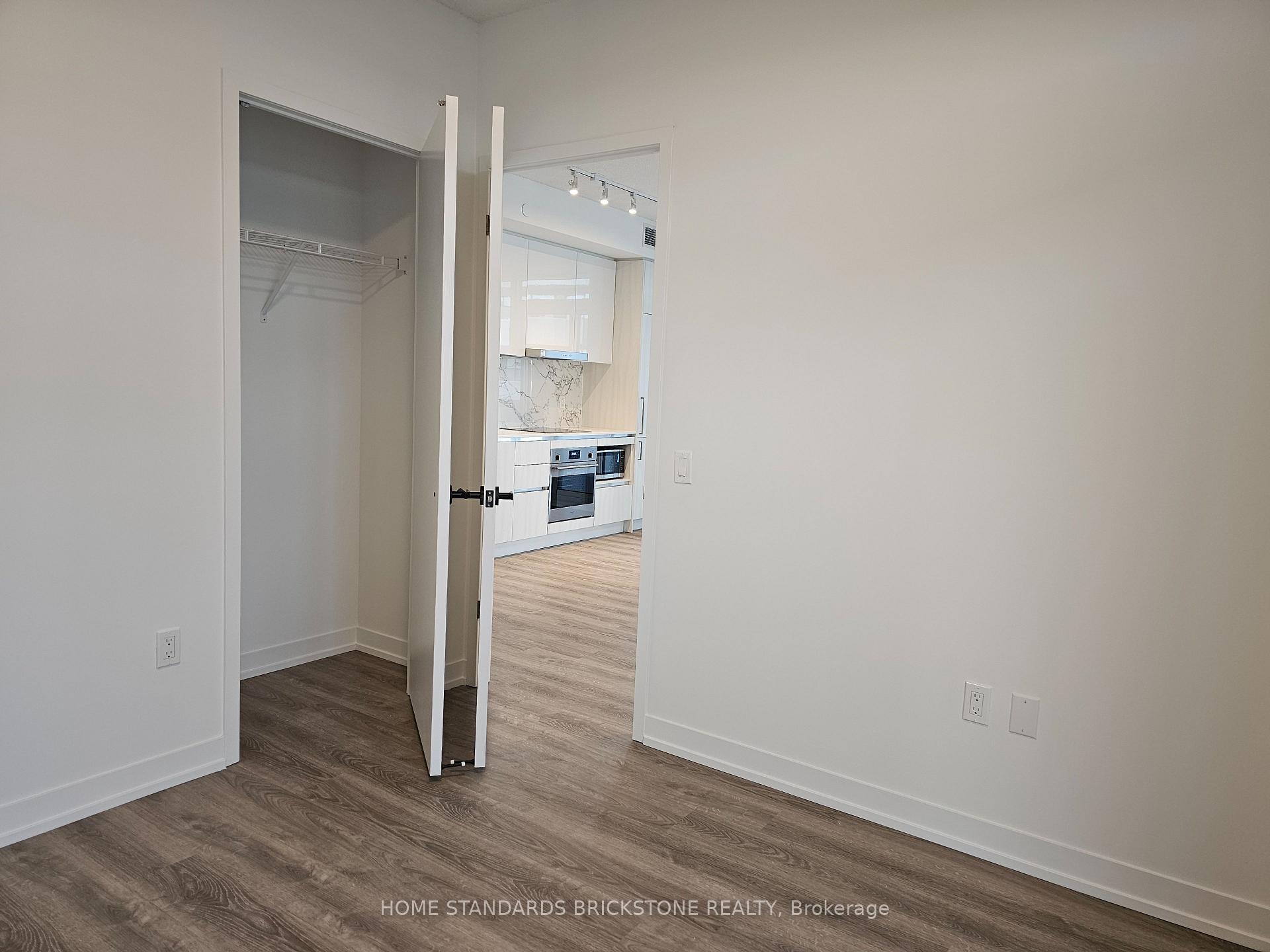 Photo 17 of Unit 4215, 195 Commerce Street, Vaughan, Vaughan Corporate Centre — HOMEH