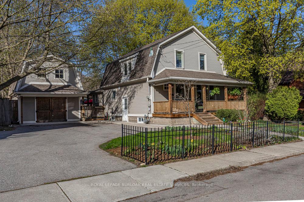 Photo 2 of 39 James Street, Hamilton, Dundas — HOMEH