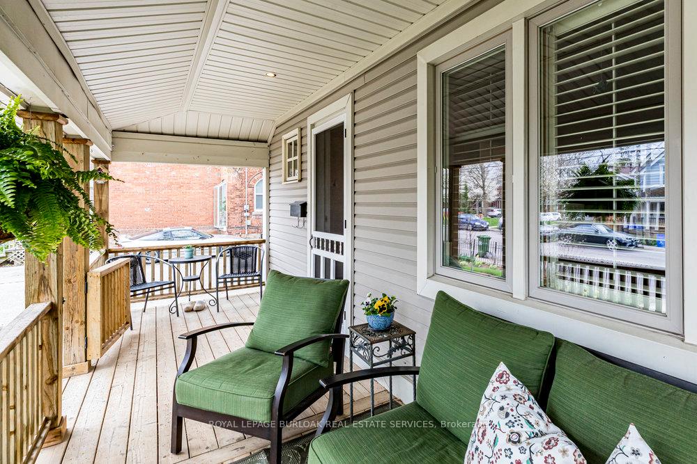 Photo 3 of 39 James Street, Hamilton, Dundas — HOMEH