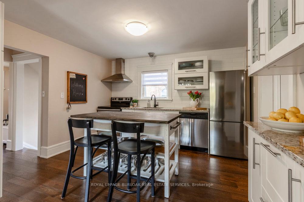 Photo 12 of 39 James Street, Hamilton, Dundas — HOMEH