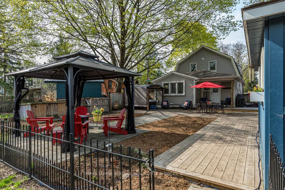 Photo 26 of 39 James Street, Hamilton, Dundas — HOMEH