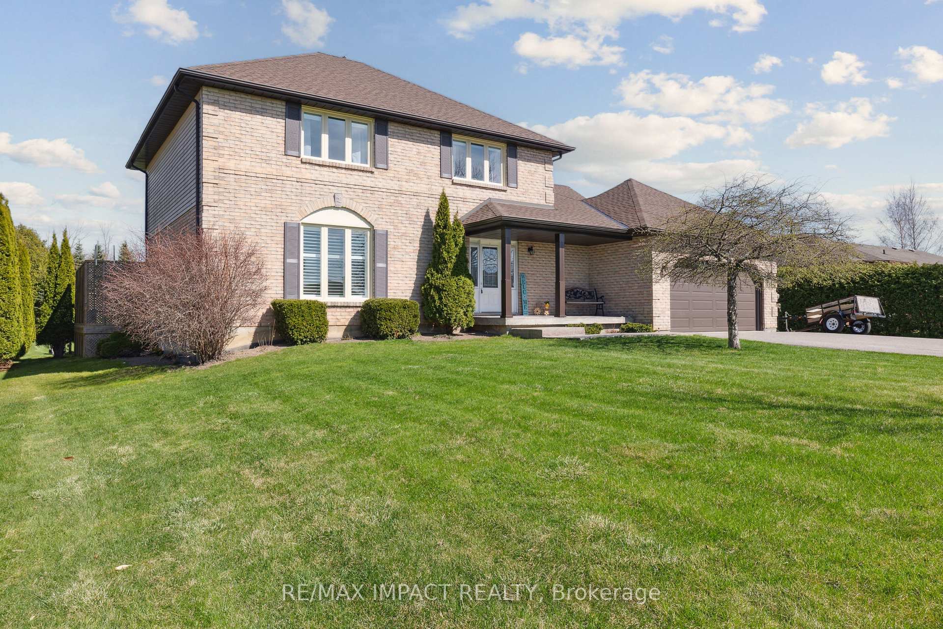 Photo 2 of 308 Stephenson Point Road, Scugog, Port Perry — HOMEH