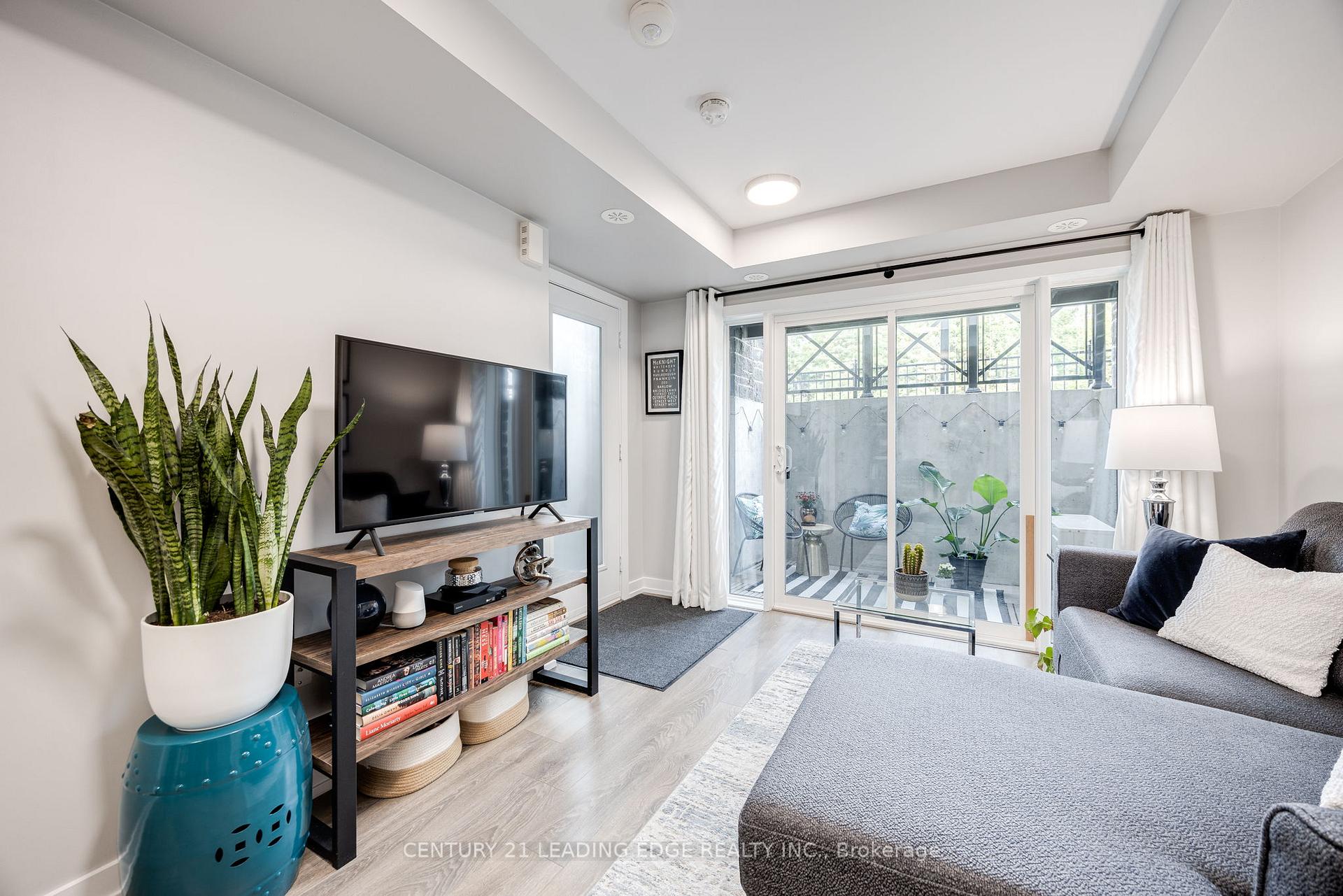 Photo 7 of Unit 2519, 30 Westmeath Lane, Markham, Cornell — HOMEH