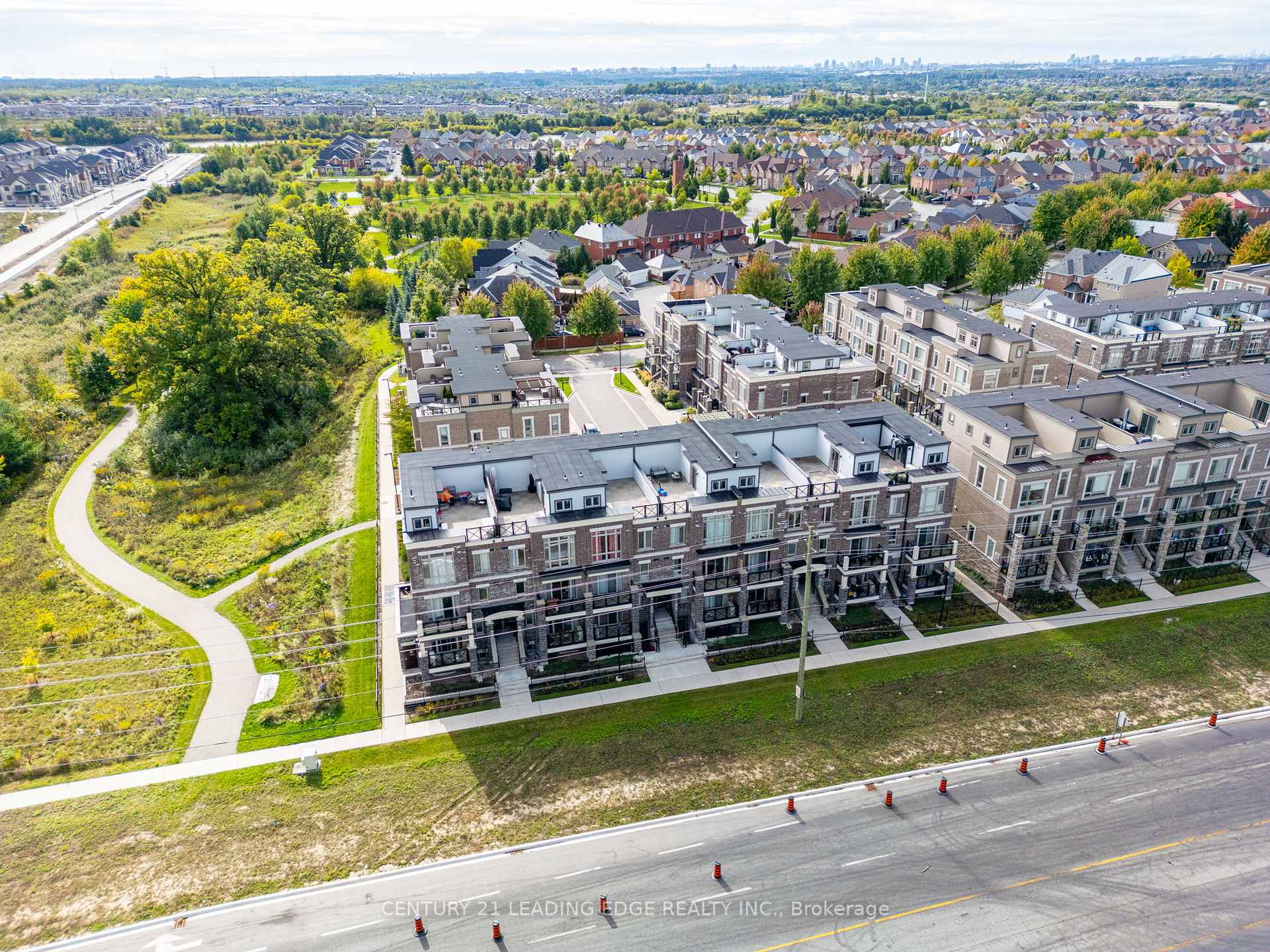 Photo 20 of Unit 2519, 30 Westmeath Lane, Markham, Cornell — HOMEH