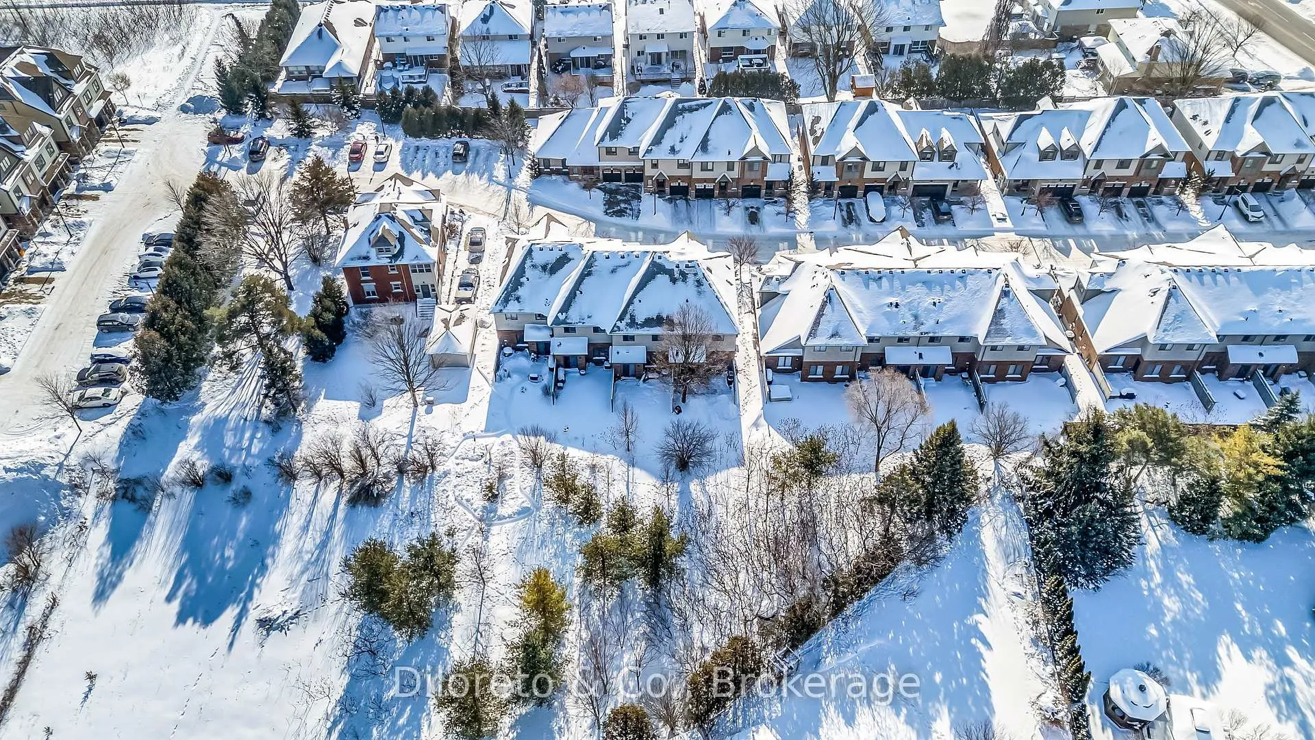 Photo 2 of Unit 12, 146 Downey Road, Guelph, Kortright Hills — HOMEH
