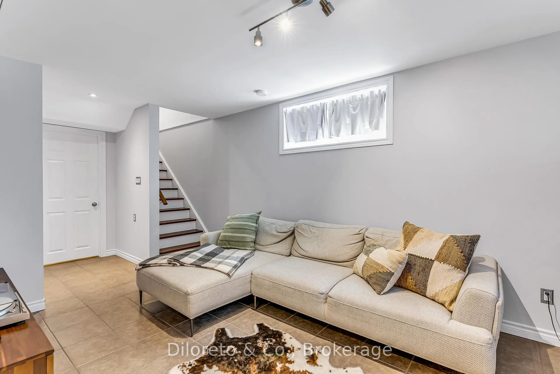 Photo 42 of Unit 12, 146 Downey Road, Guelph, Kortright Hills — HOMEH