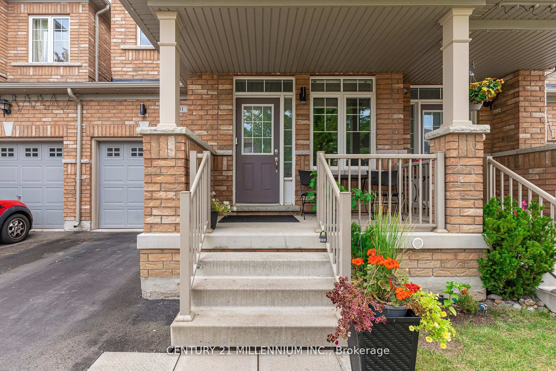 Photo 2 of 31 Pritchard Road, Brampton, Northwest Brampton — HOMEH