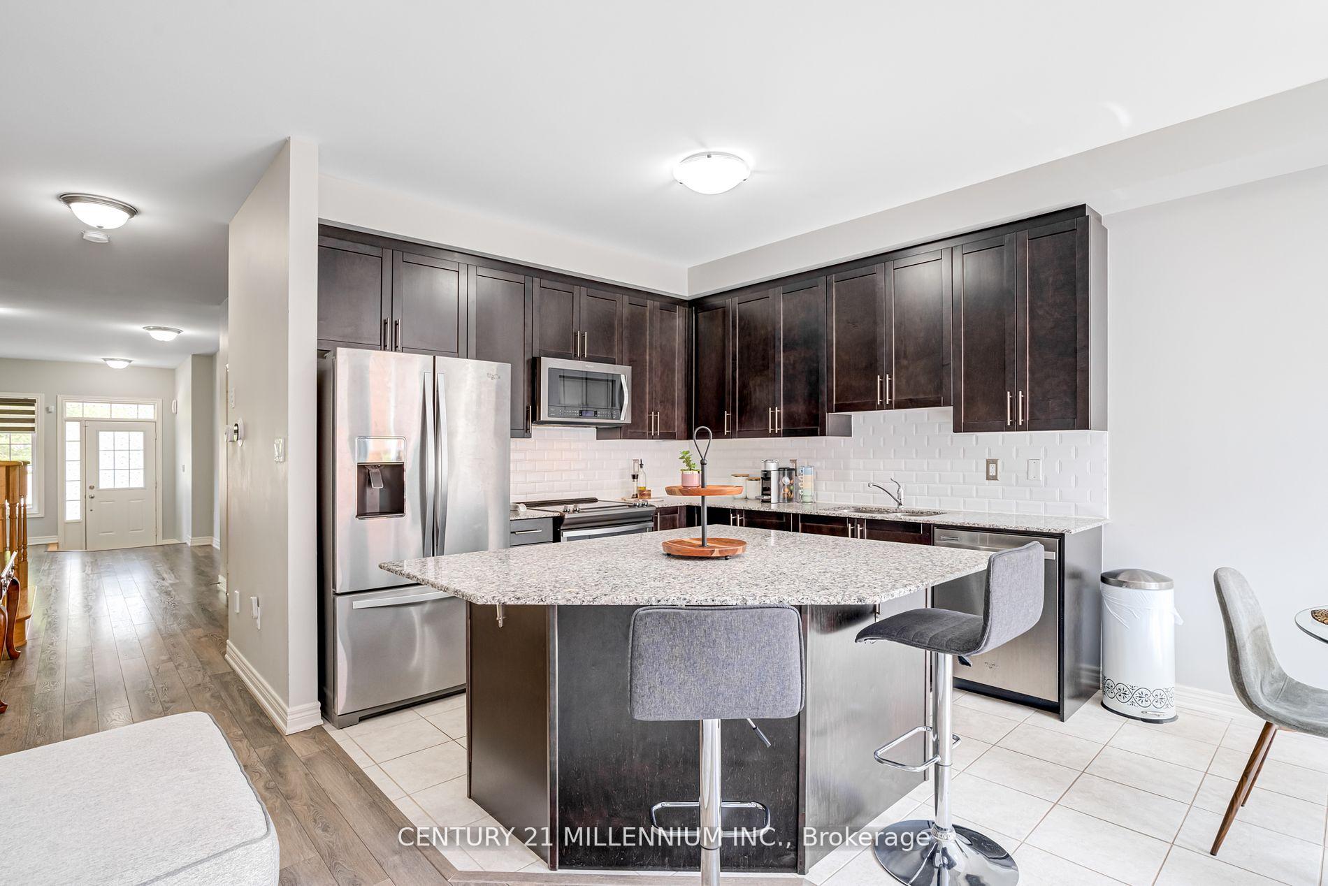Photo 4 of 31 Pritchard Road, Brampton, Northwest Brampton — HOMEH