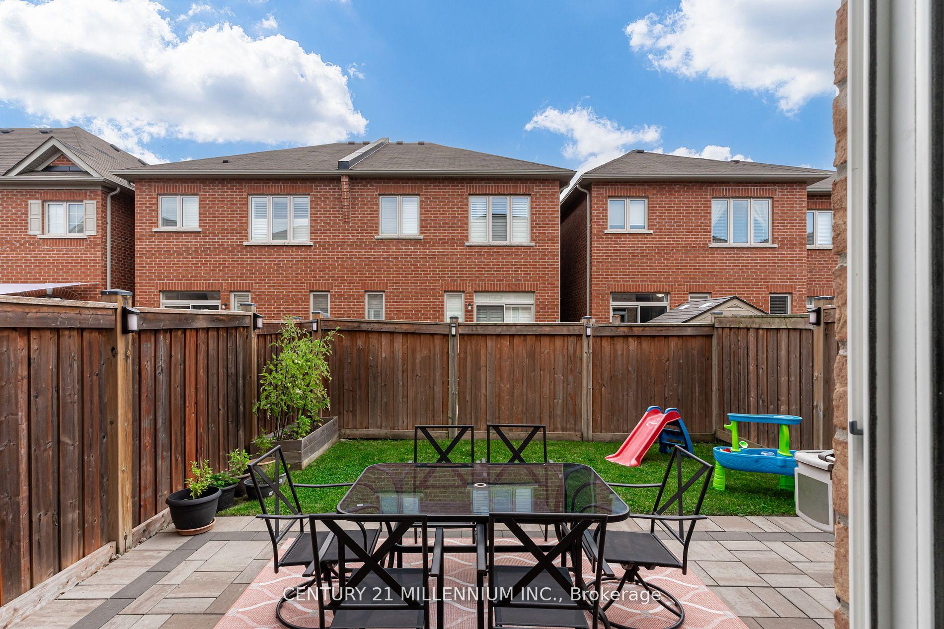 Photo 22 of 31 Pritchard Road, Brampton, Northwest Brampton — HOMEH