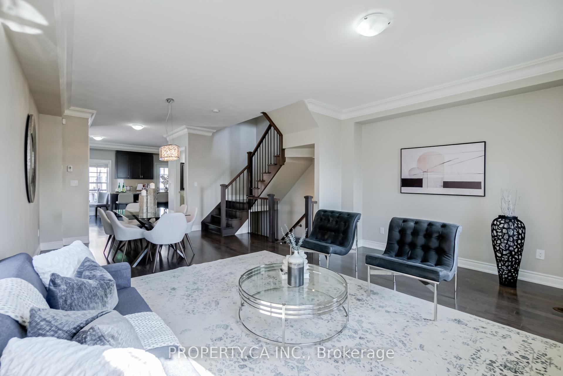 Photo 1 of Unit 13, 10060 Keele Street, Vaughan, Maple — HOMEH