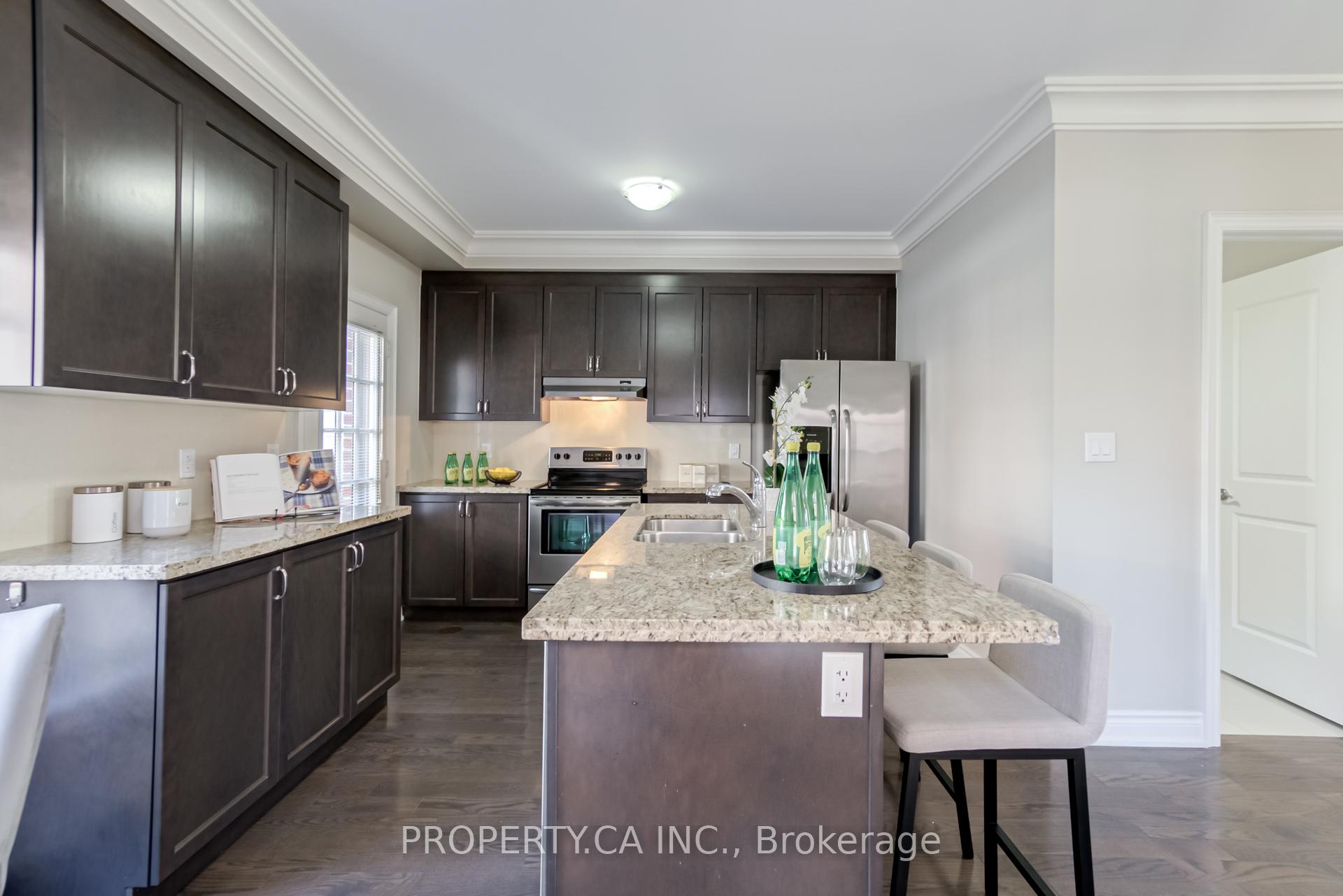 Photo 8 of Unit 13, 10060 Keele Street, Vaughan, Maple — HOMEH