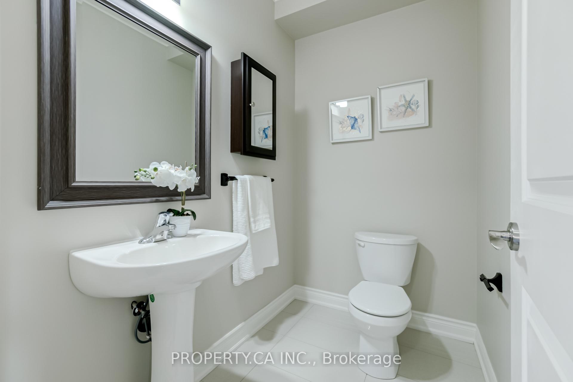 Photo 11 of Unit 13, 10060 Keele Street, Vaughan, Maple — HOMEH