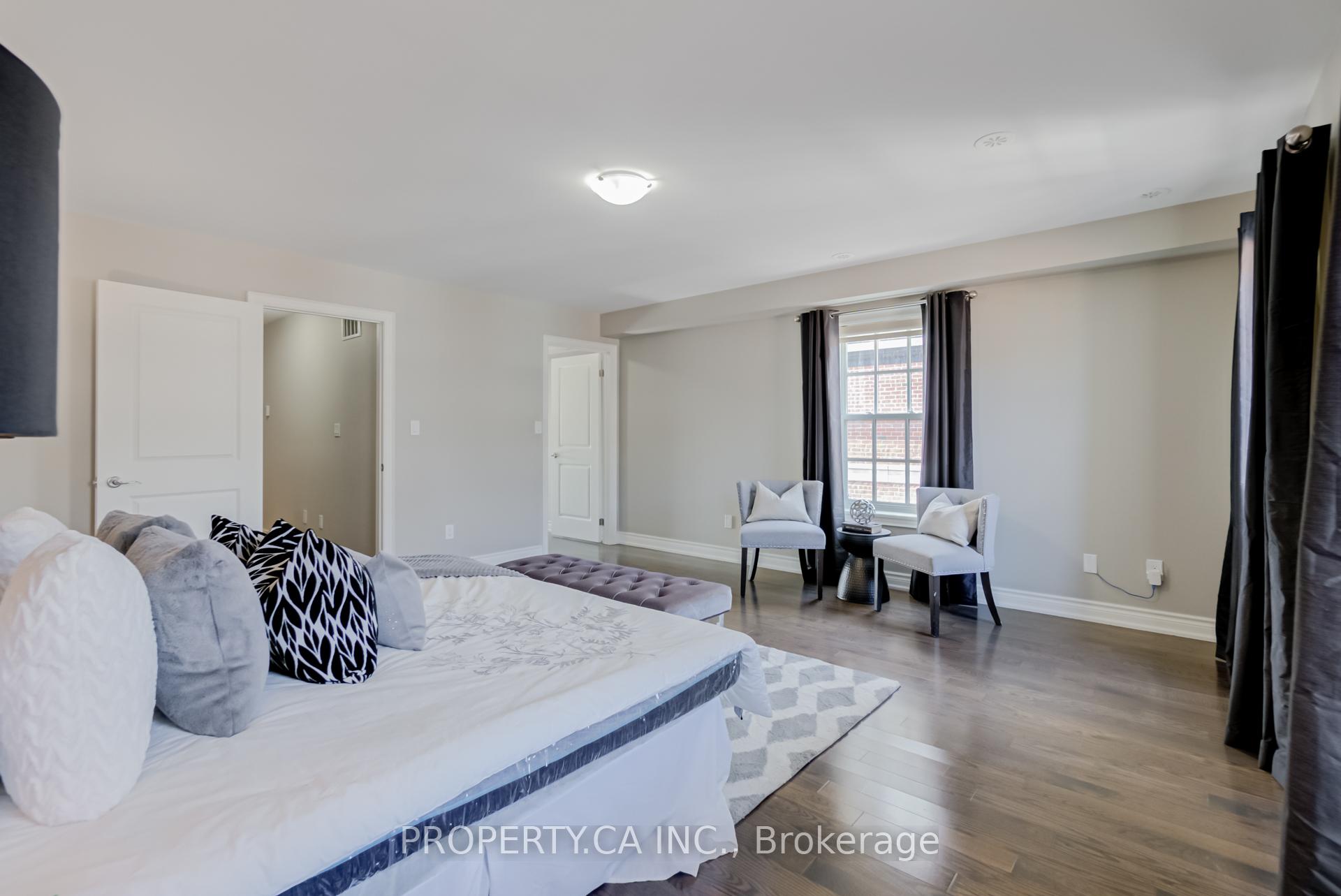 Photo 24 of Unit 13, 10060 Keele Street, Vaughan, Maple — HOMEH