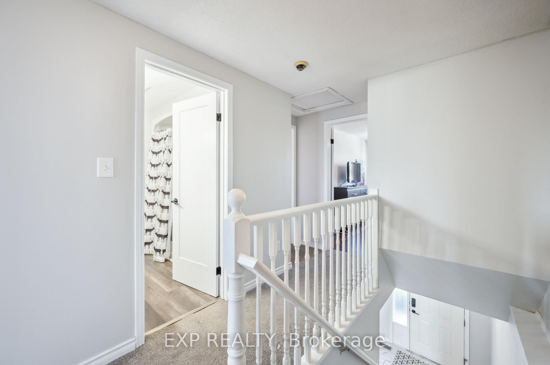 Photo 14 of 116 Dinison Crescent, Kitchener — HOMEH