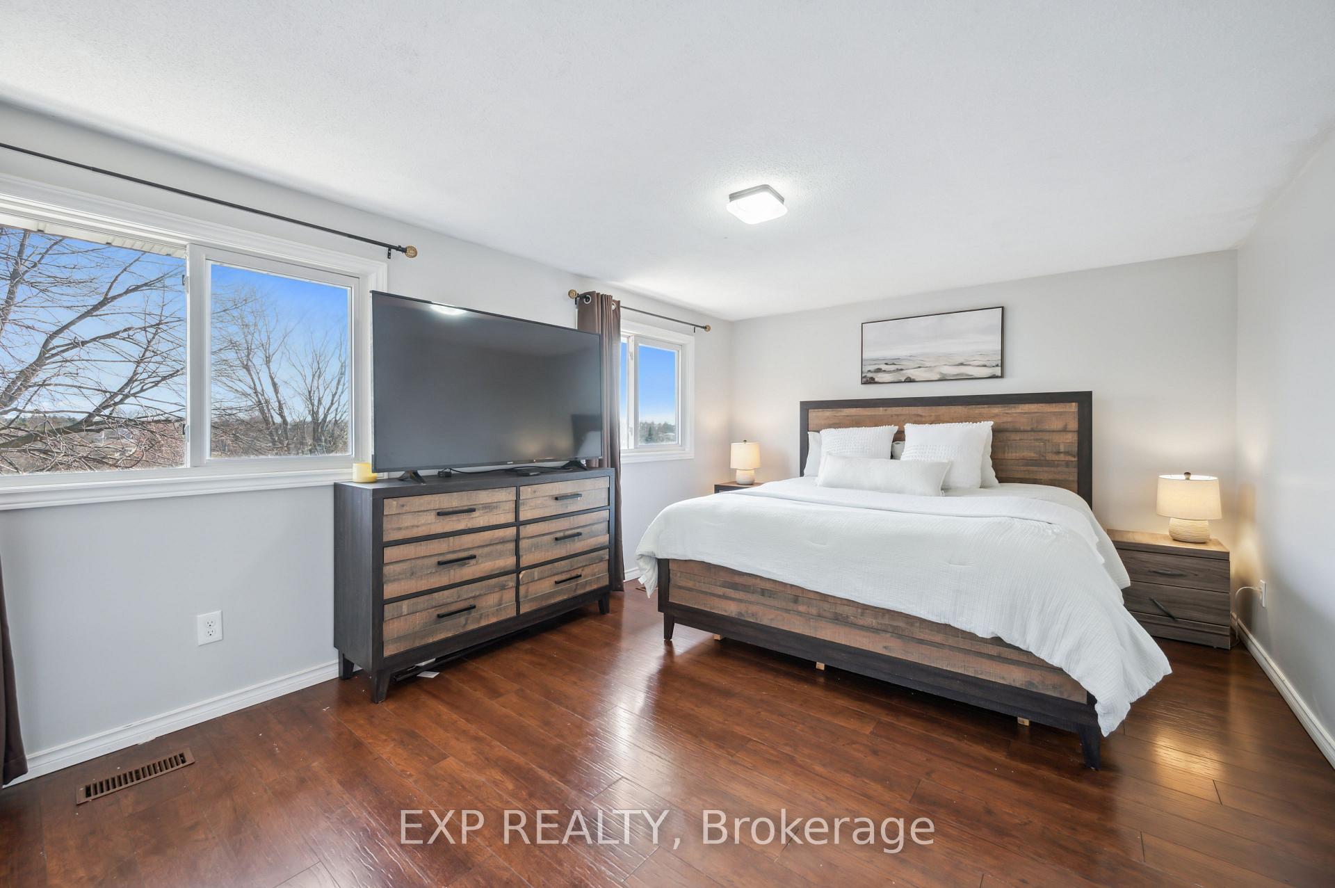 Photo 34 of 116 Dinison Crescent, Kitchener — HOMEH