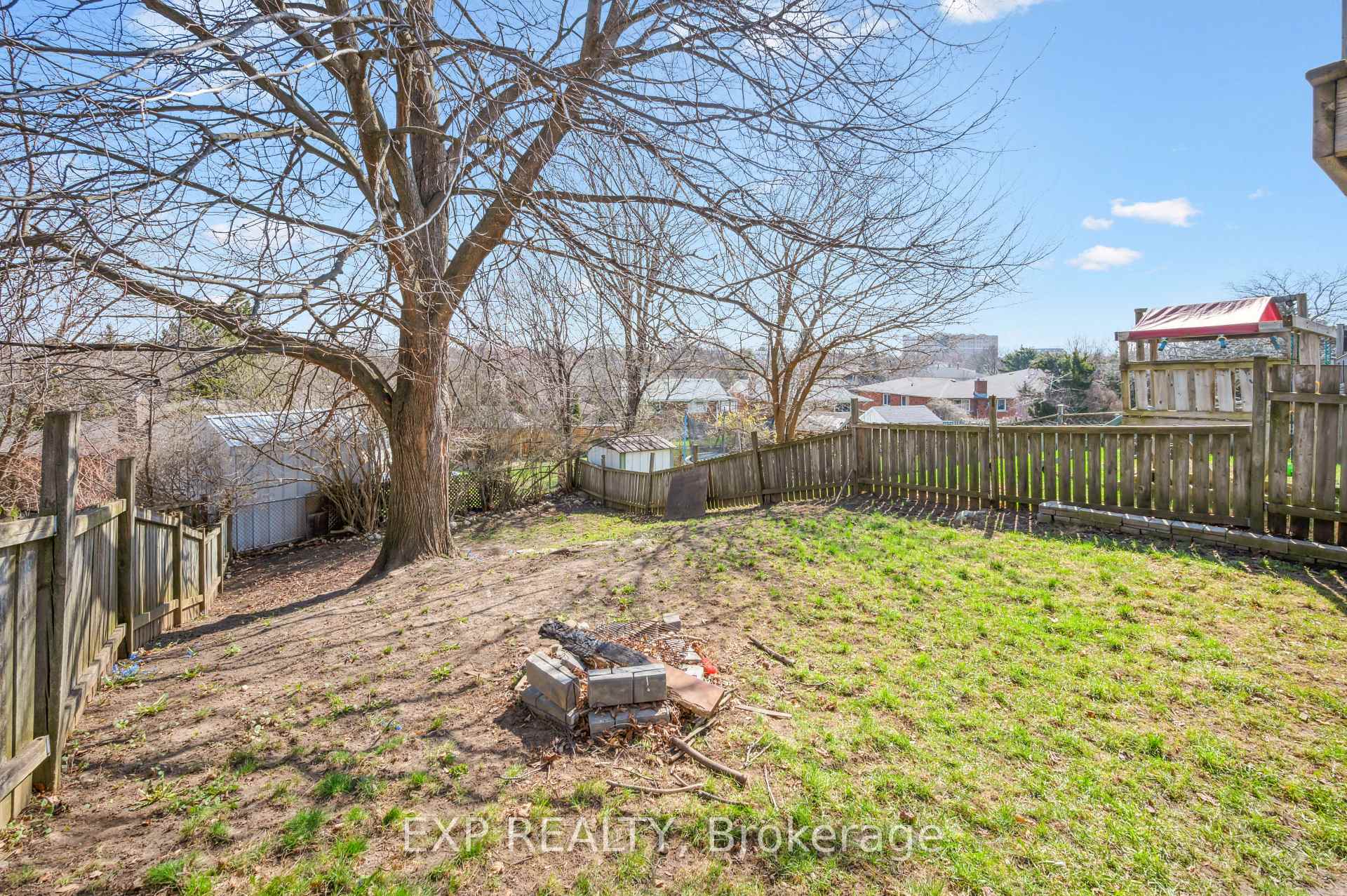 Photo 53 of 116 Dinison Crescent, Kitchener — HOMEH