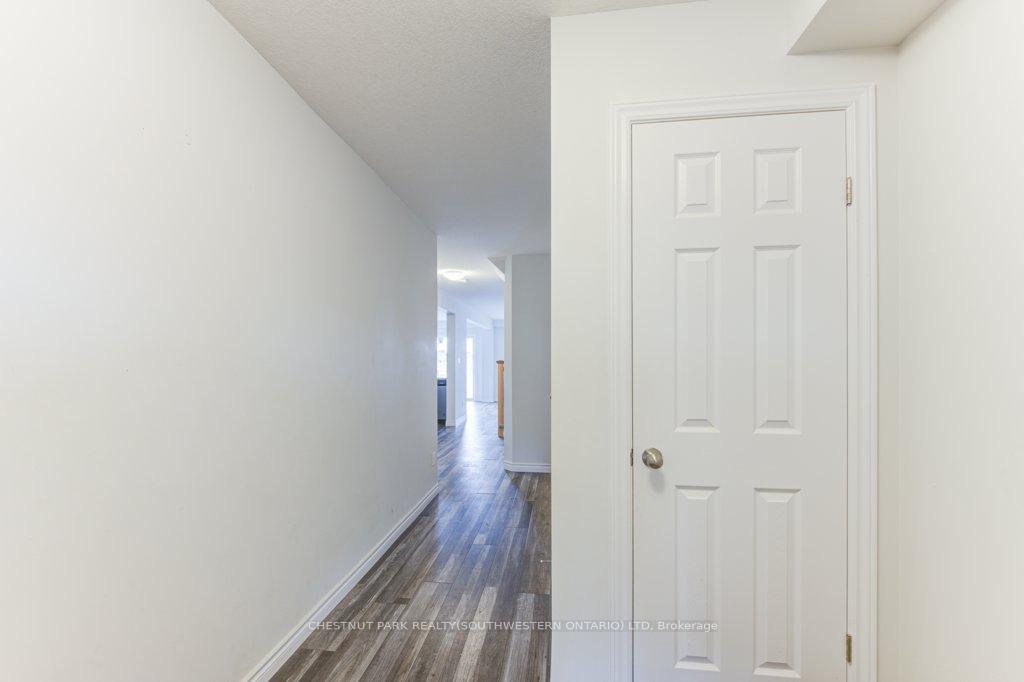 Photo 5 of 317 Bradshaw Drive, Stratford — HOMEH