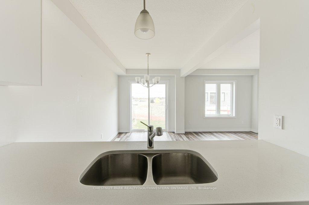 Photo 14 of 317 Bradshaw Drive, Stratford — HOMEH