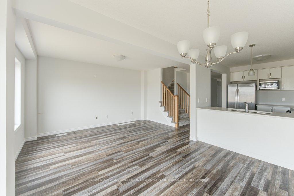 Photo 19 of 317 Bradshaw Drive, Stratford — HOMEH